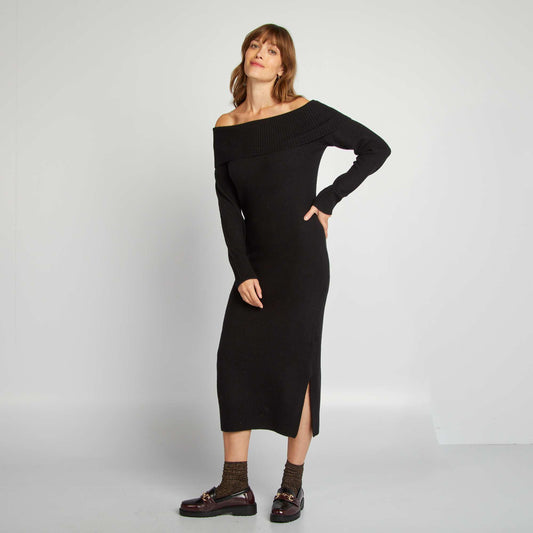 Robe pull avec encolure bardot noir