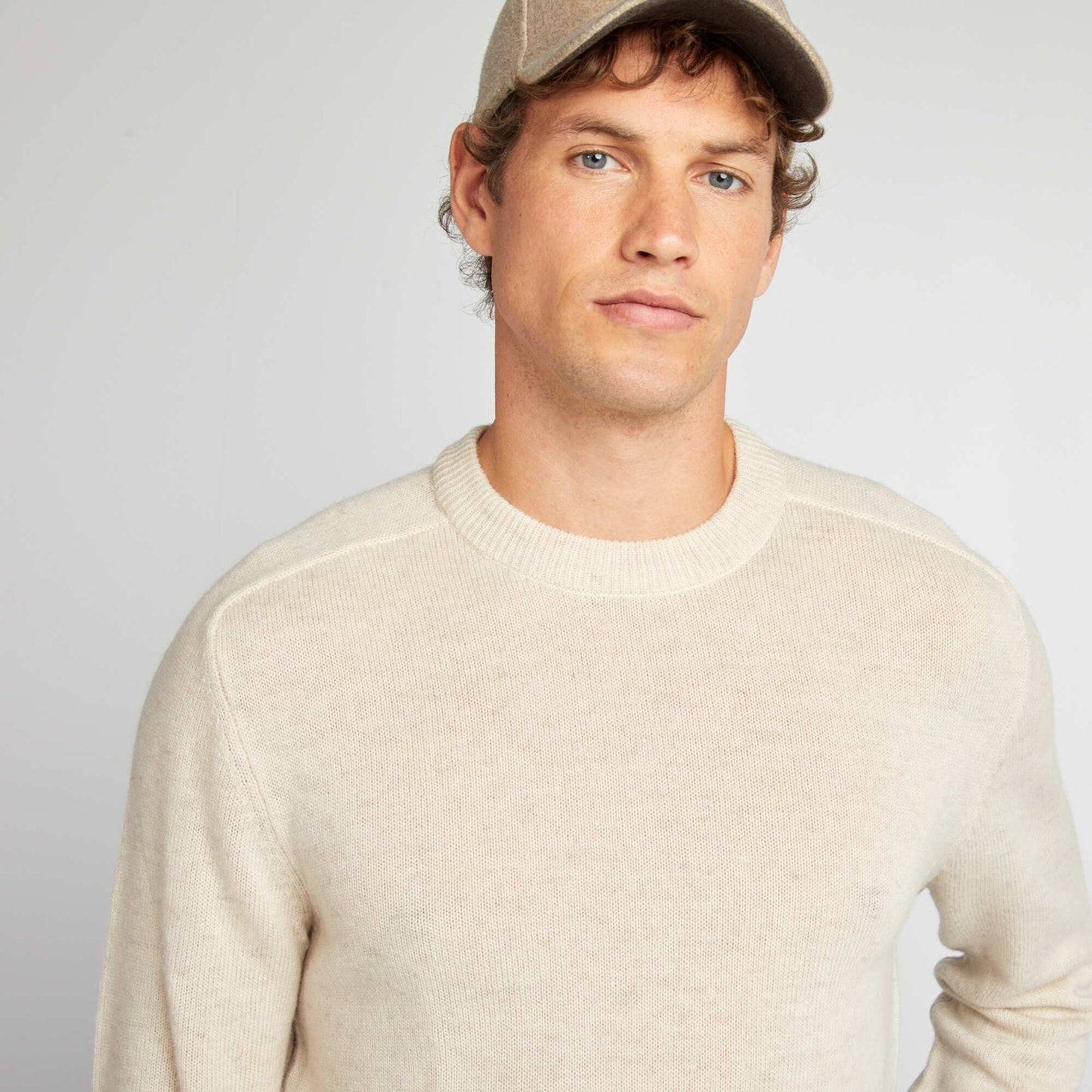 Pull en laine à col rond Beige