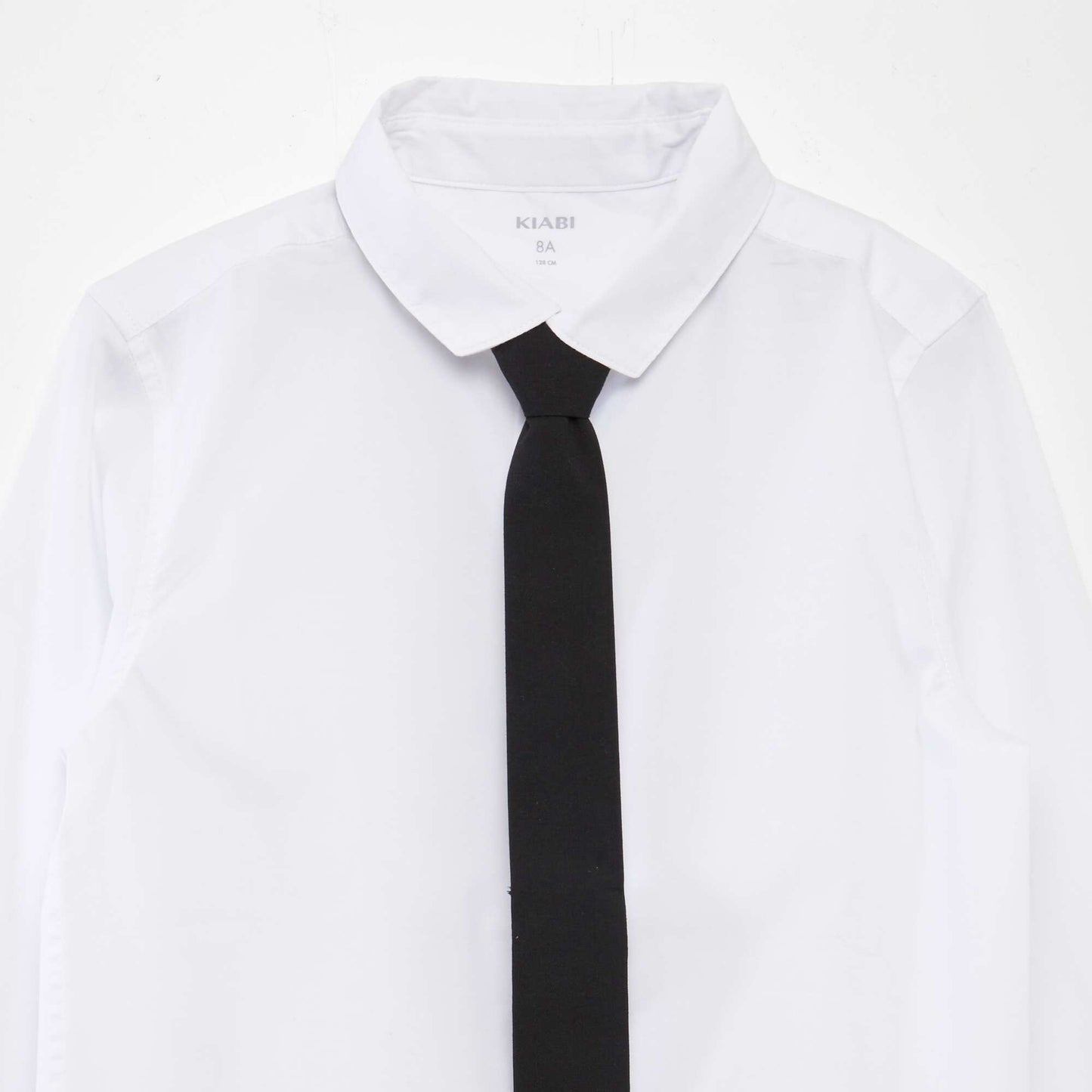 Chemise à manches longues avec cravate blanc