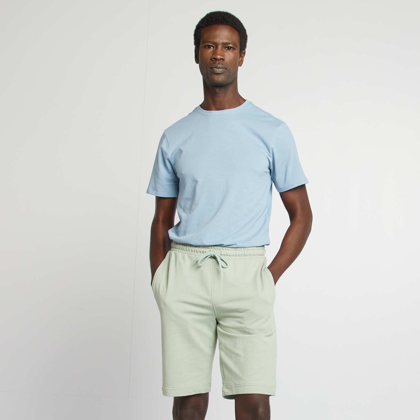 Short de sport style jogger VERT