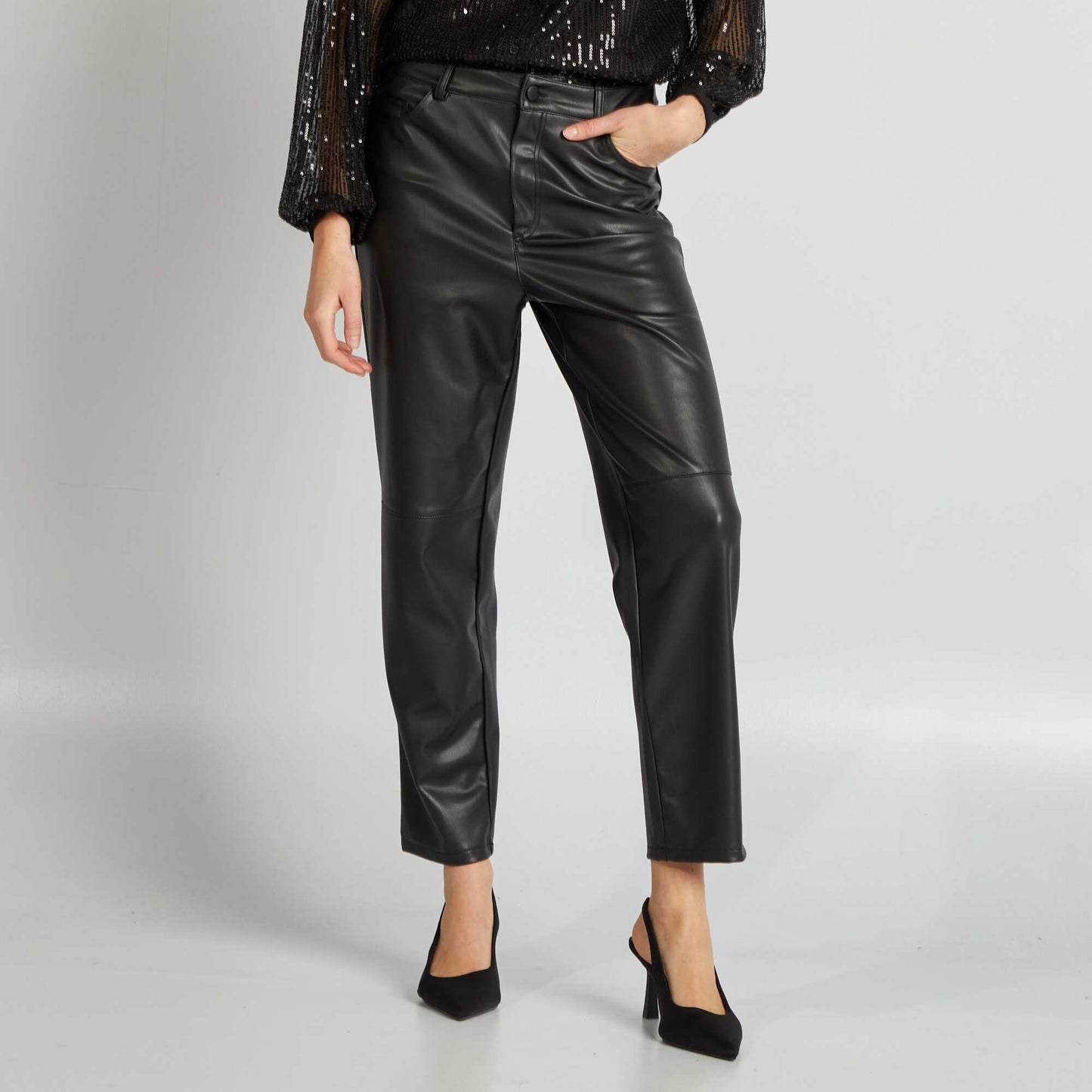 Pantalon droit en simili noir