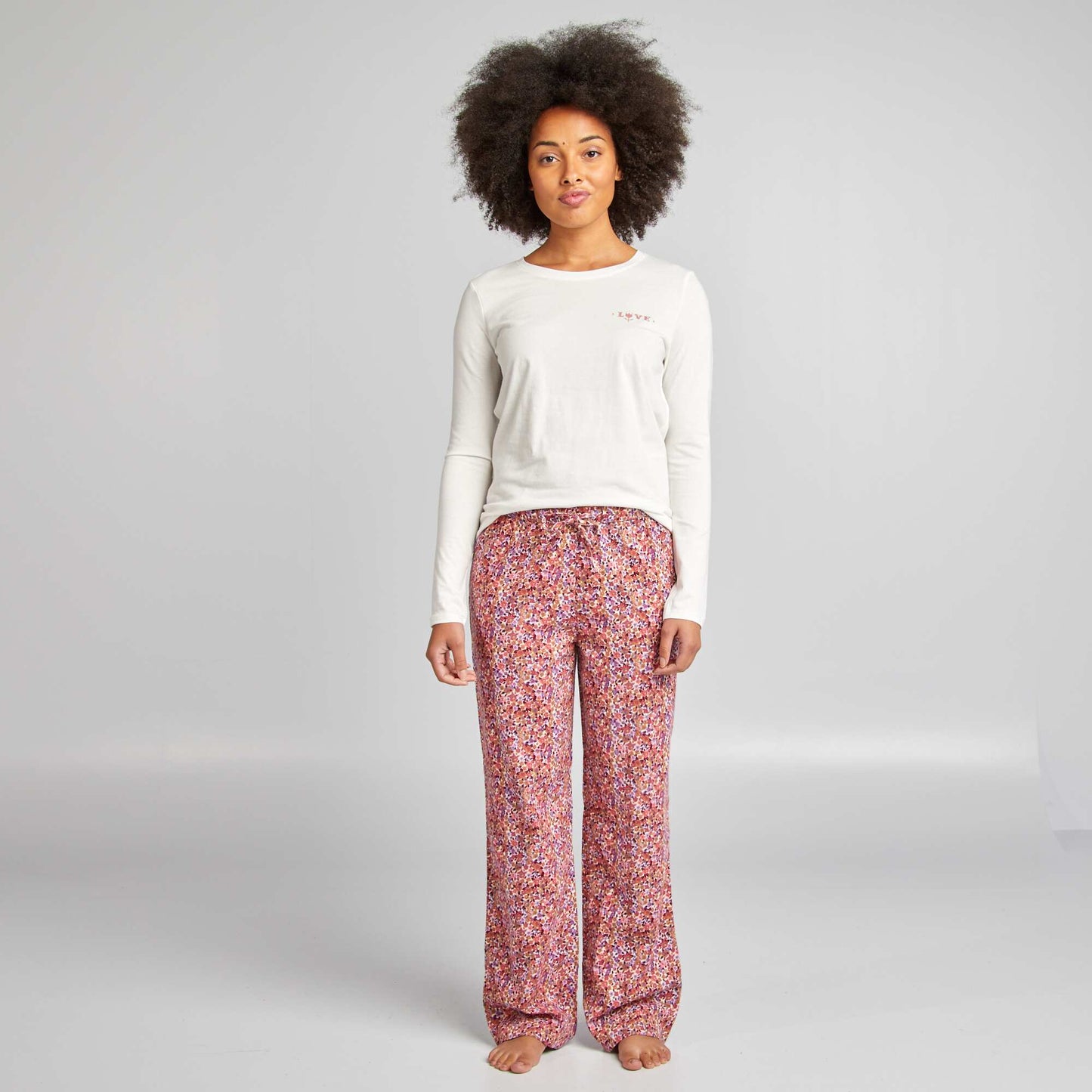 Ensemble pyjama tee-shirt + pantalon imprimé Blanc/rose fleuri