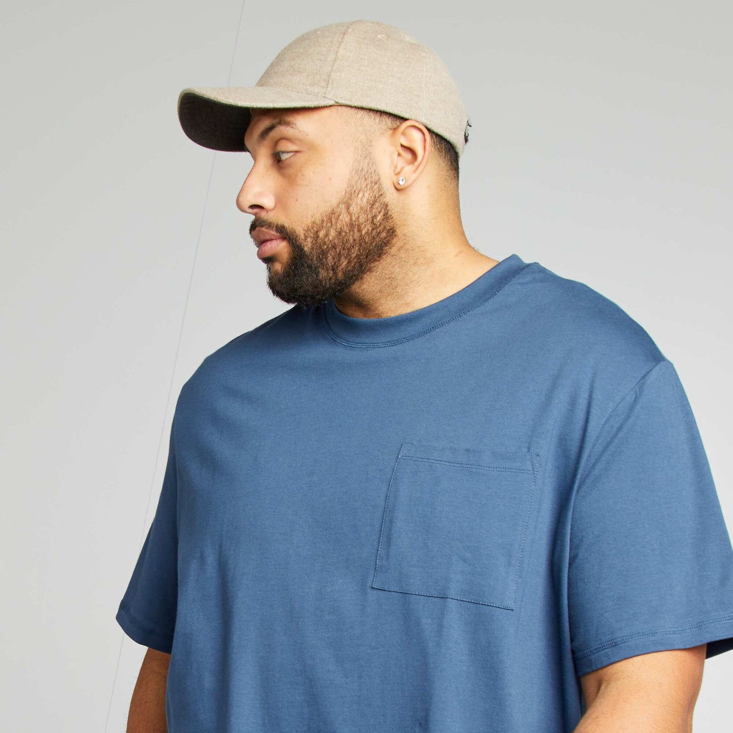 T-shirt manches courtes avec poche poitrine BLEU