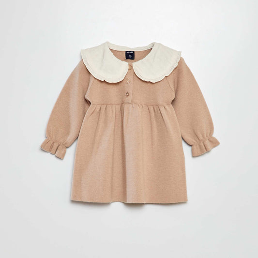 Robe en maille avec col plumetis Beige