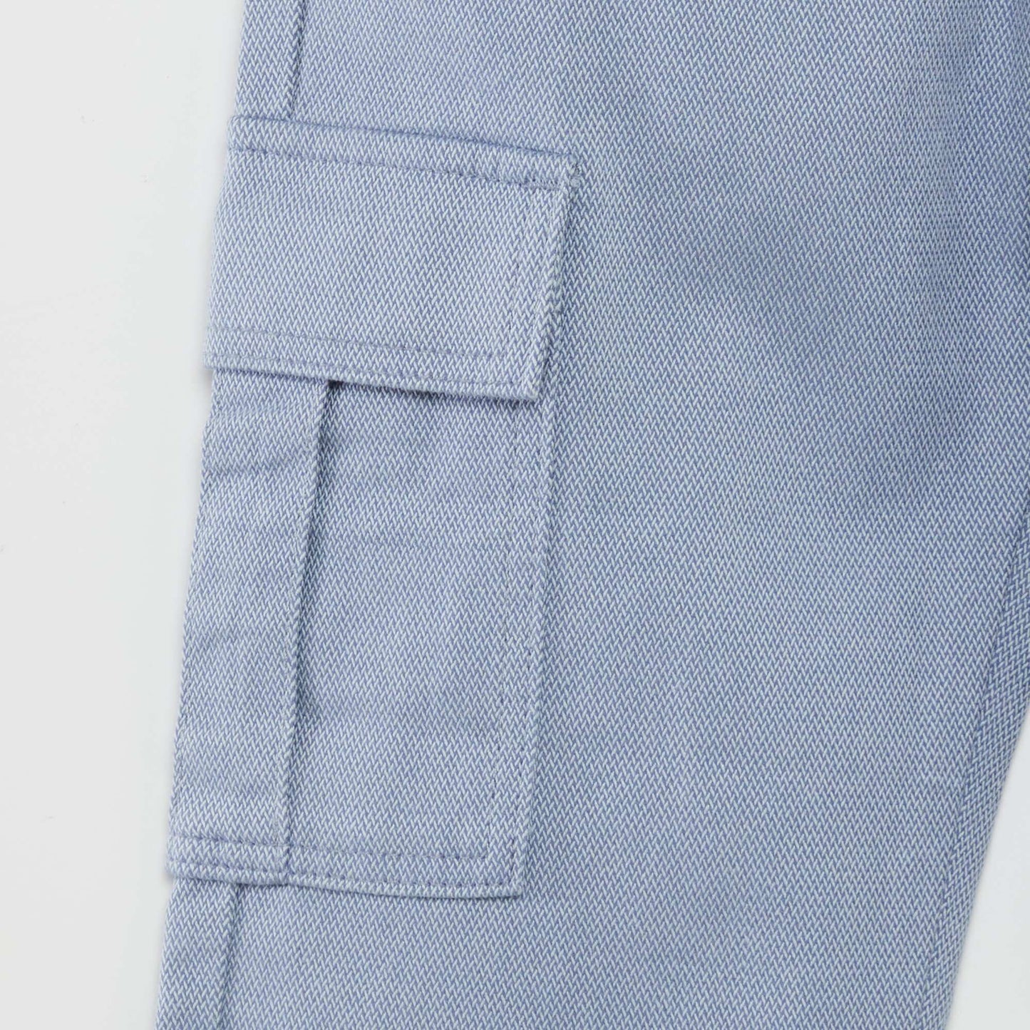 Pantalon chevrons avec poches à rabats Bleu
