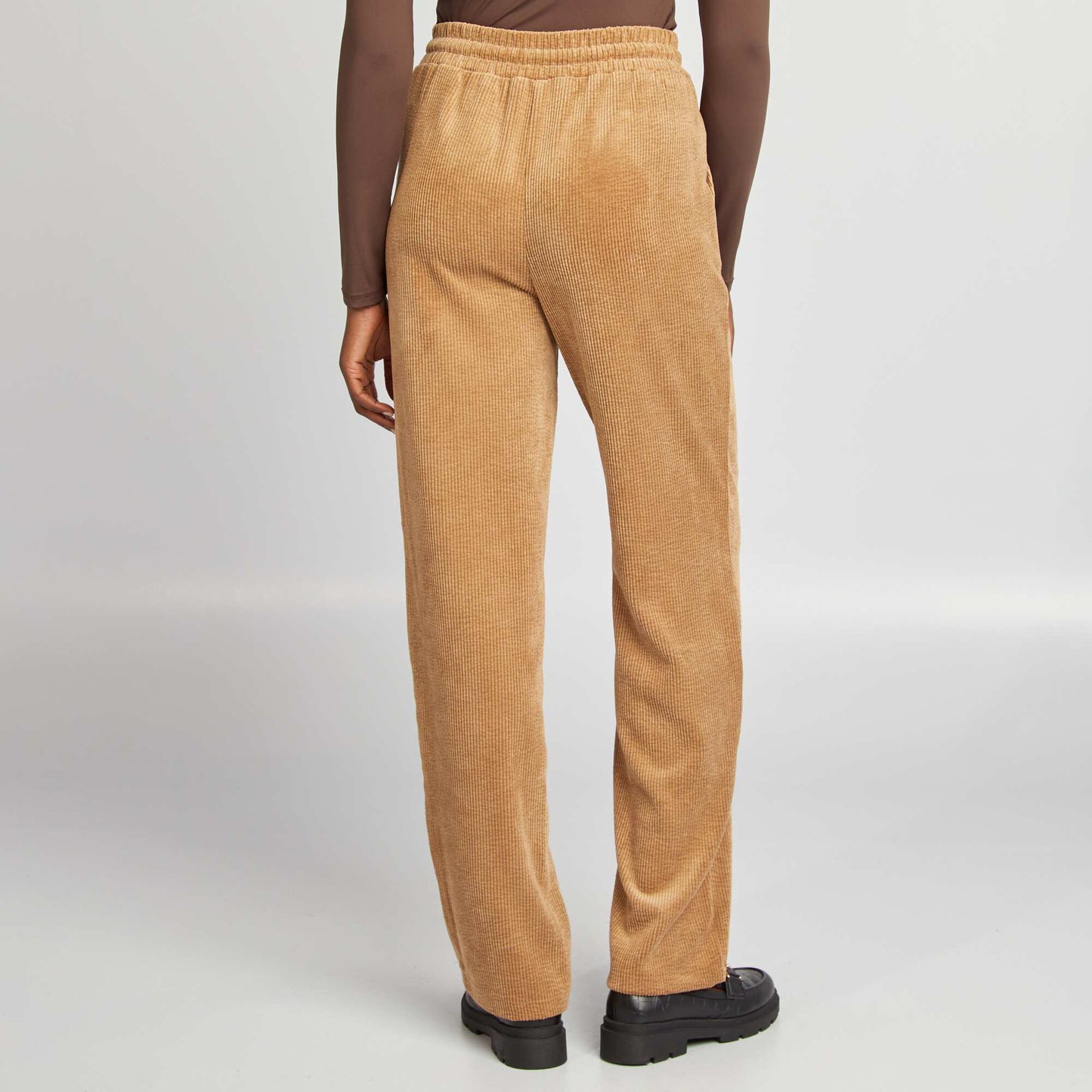 Pantalon en velours côtelé Beige