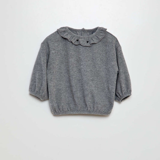 Pull en maille doudou col volantée GRIS