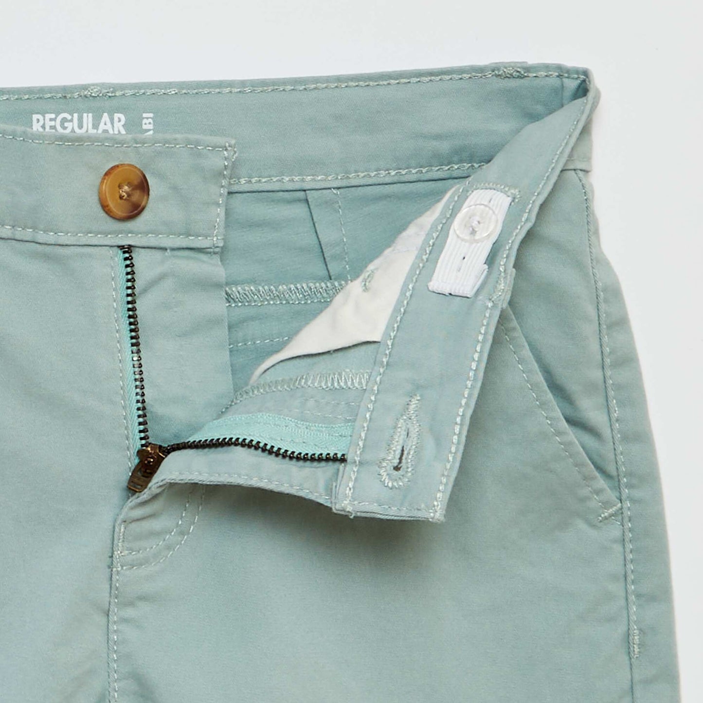 Bermuda en twill VERT