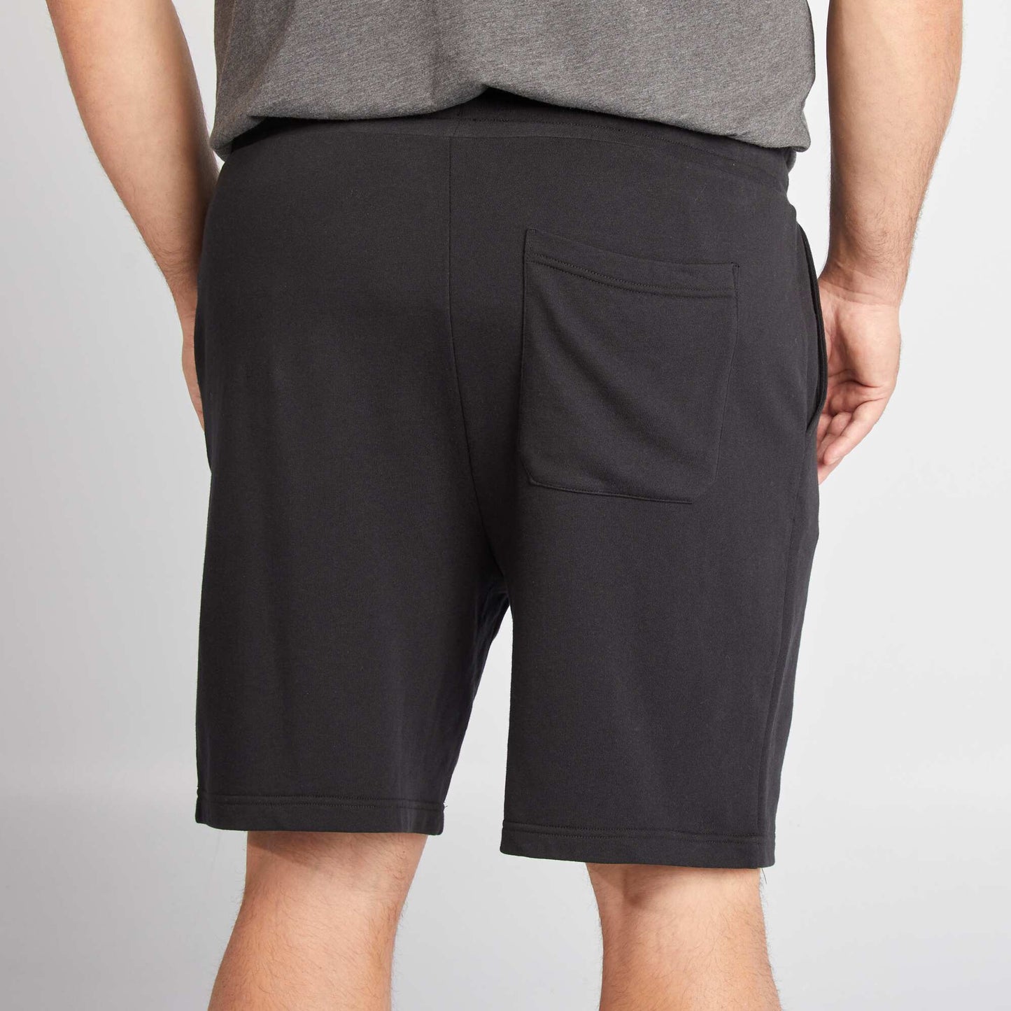 Short en molleton NOIR