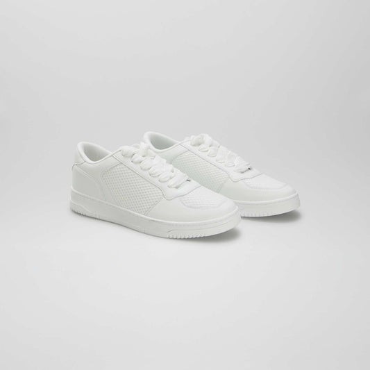 Baskets basses en simili BLANC
