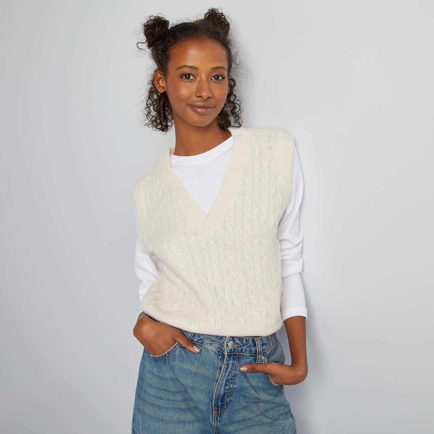 Pull sans manches torsadé avec t-shirt intégré blanc