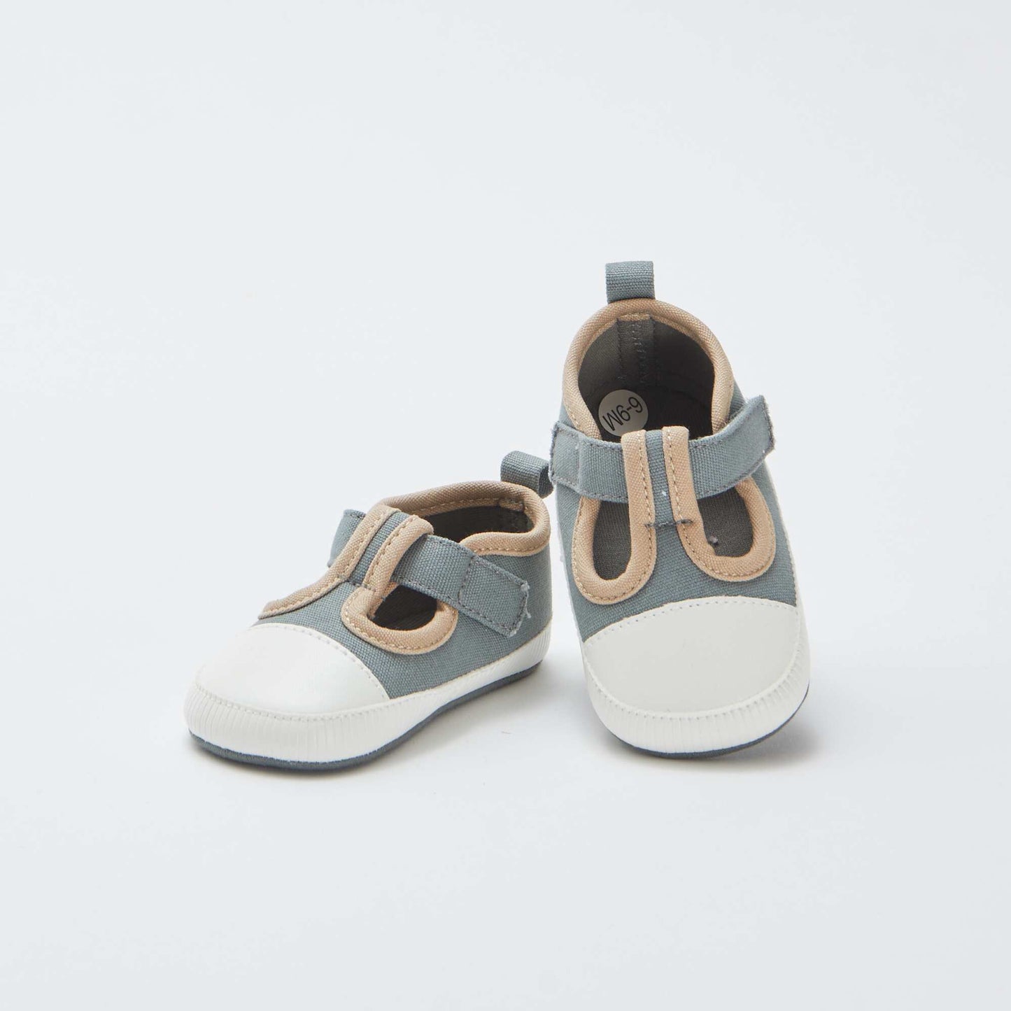 Chaussons esprit baskets en toile VERT