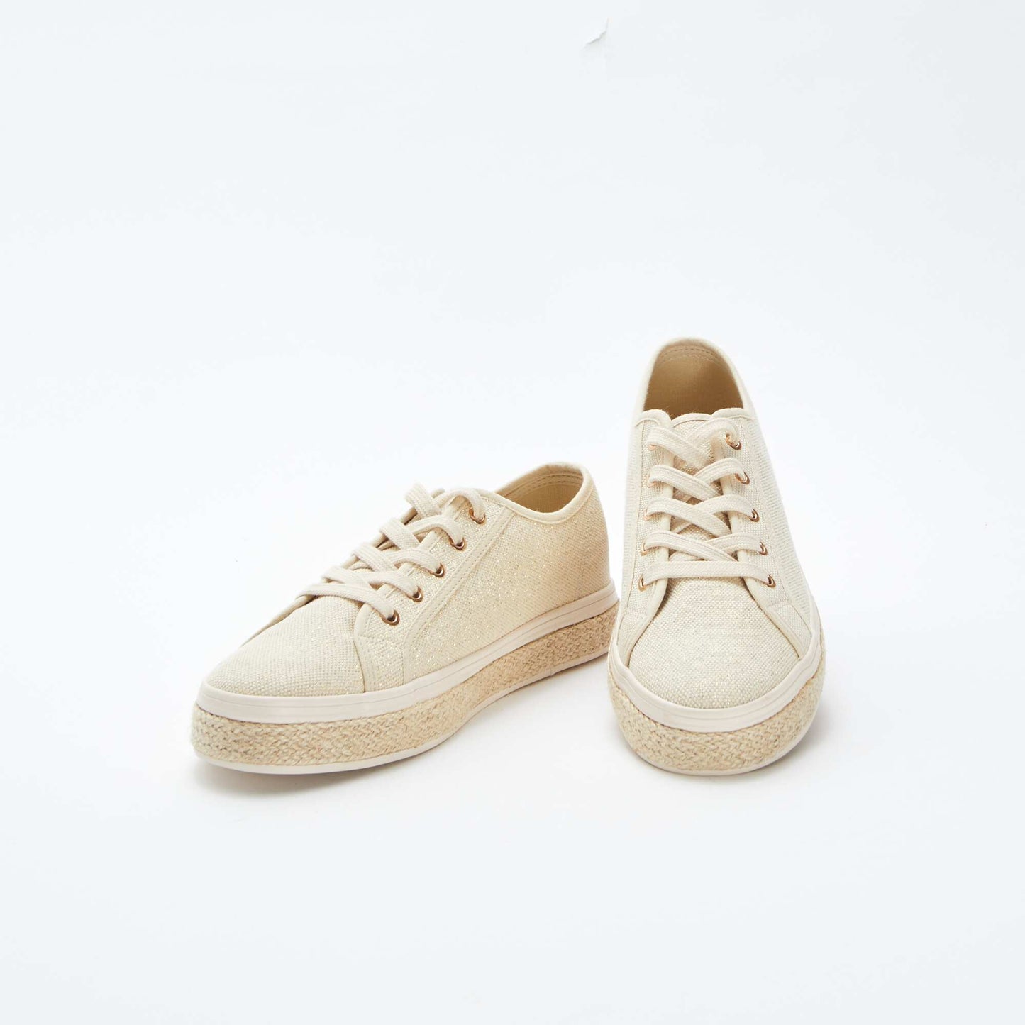 Baskets basses brillantes à lacets BEIGE