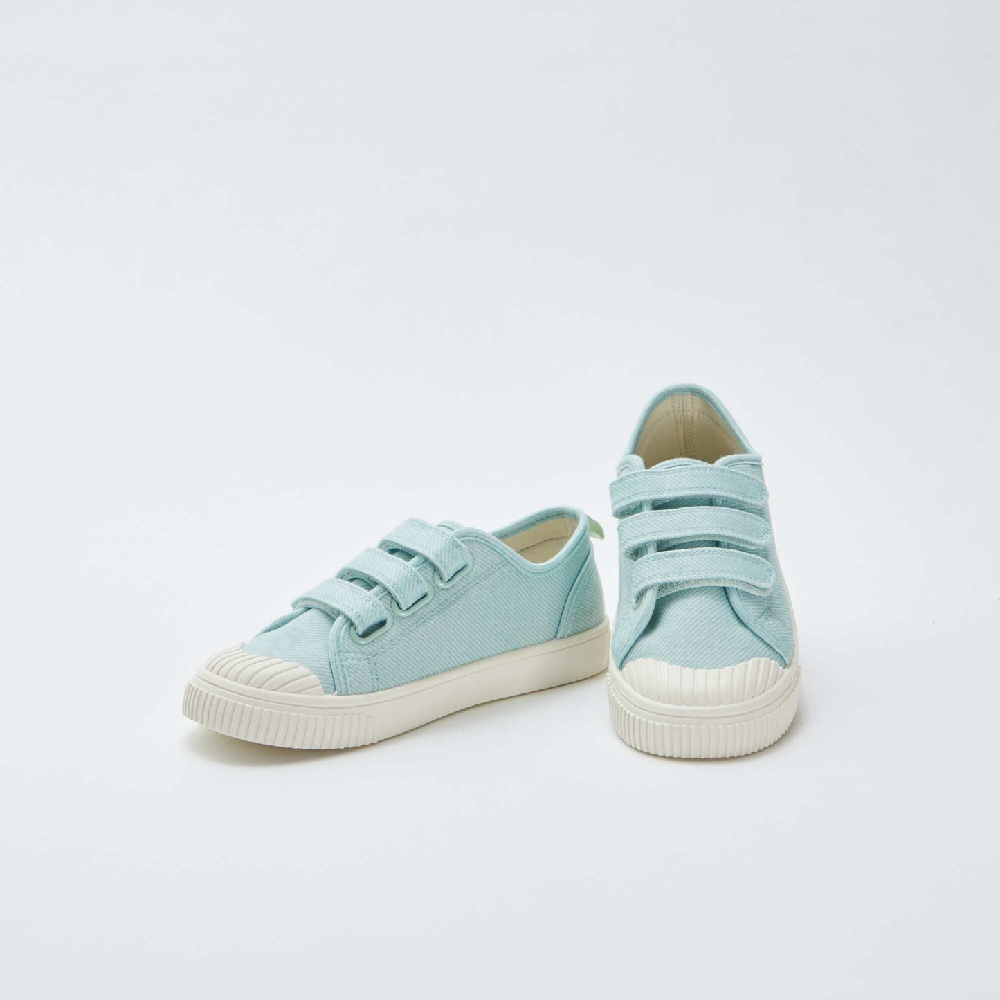 Baskets en toile avec scratchs VERT