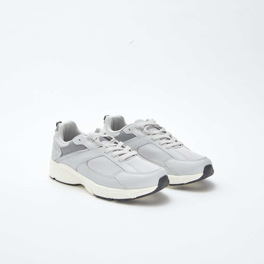 Baskets running en mesh GRIS