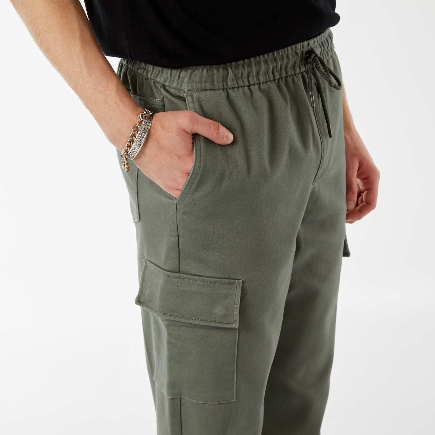 Pantalon esprit 'jogger' multipoches VERT