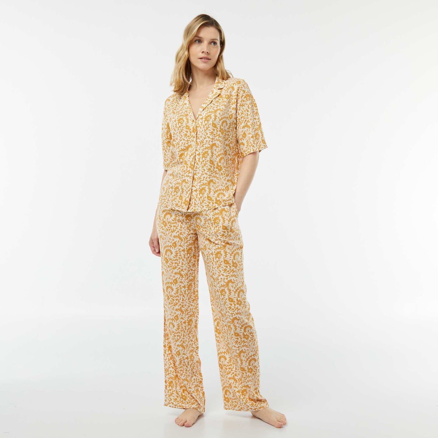 Ensemble pyjama chemisier + pantalon imprimé JAUNE