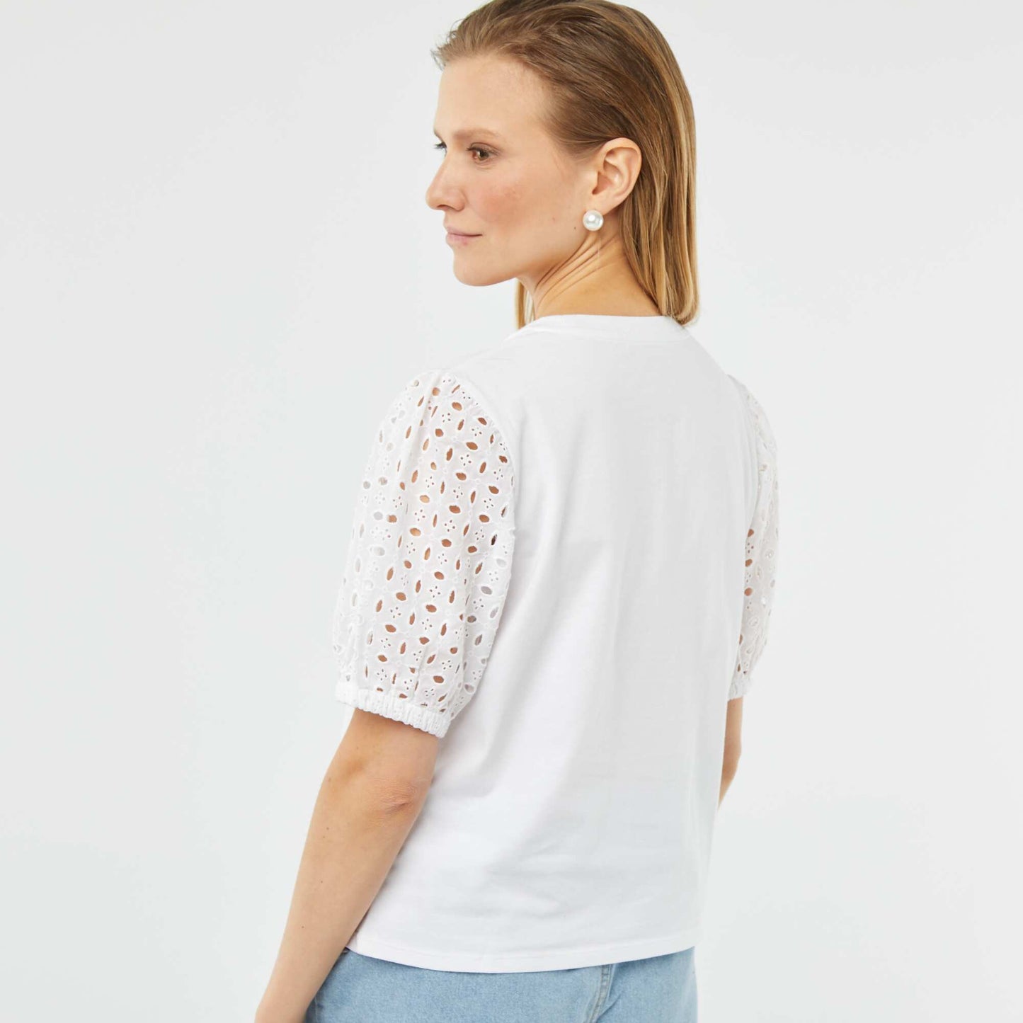 T-shirt uni manches courtes avec borderies anglaises BLANC