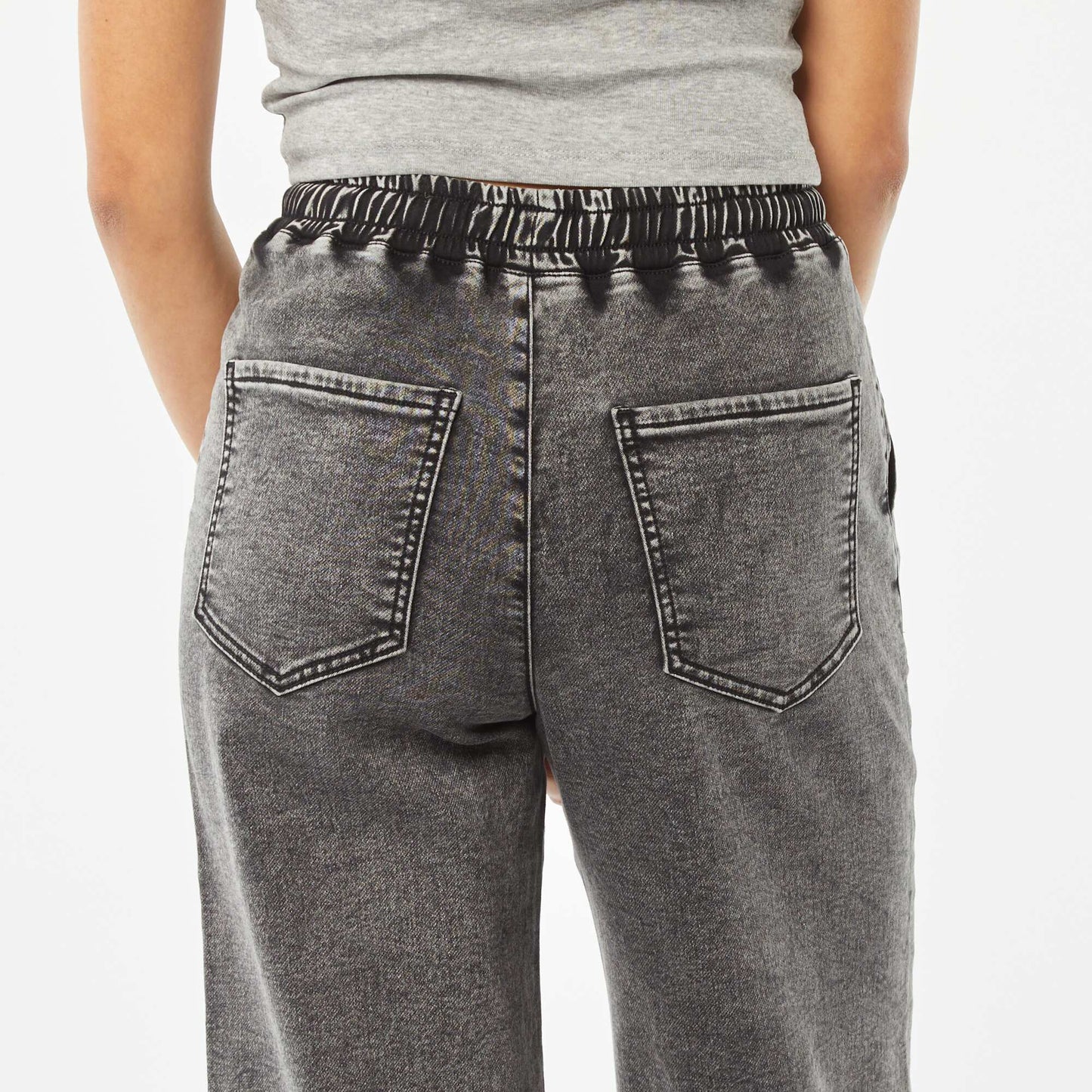 Pantalon denim large style jogging GRIS