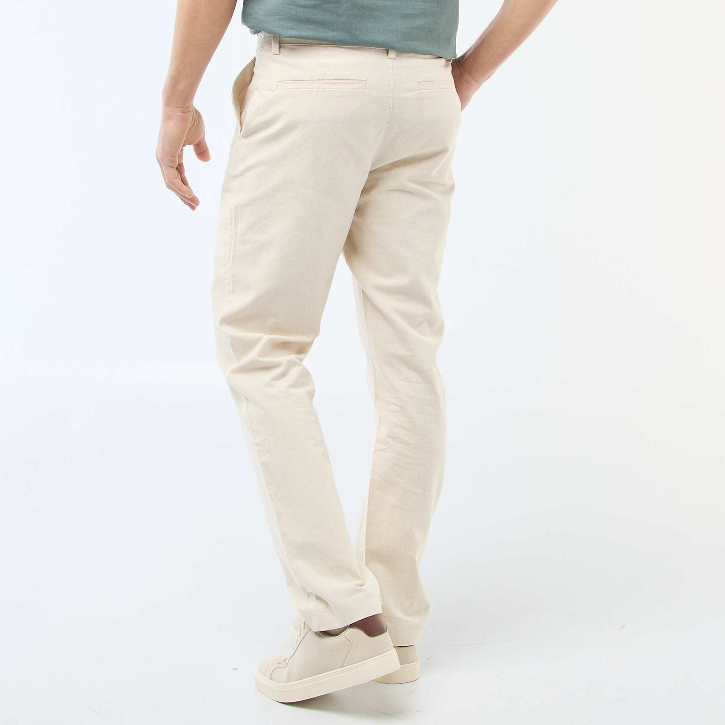 Chino uni taille standard BLANC