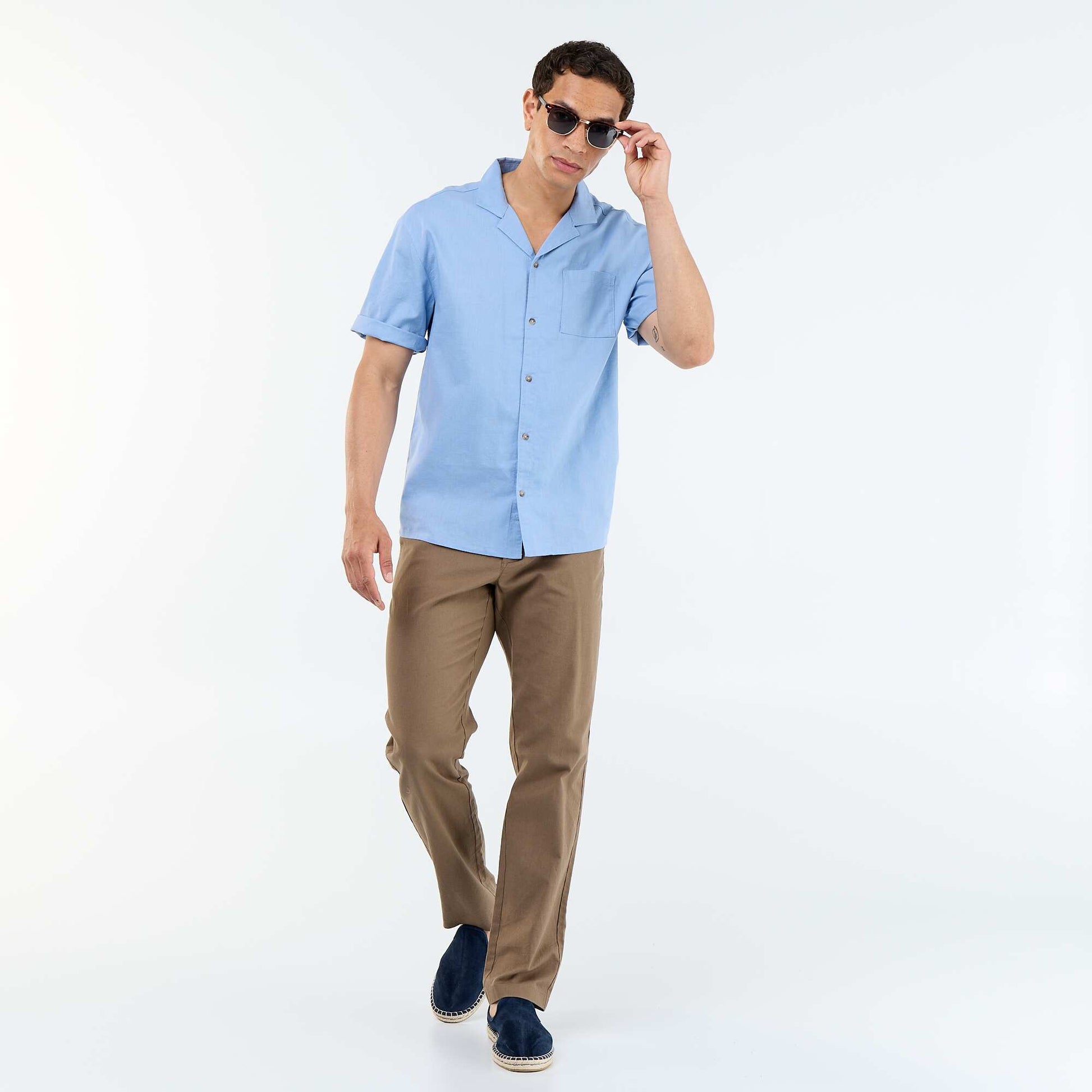 Chino uni taille standard MARRON