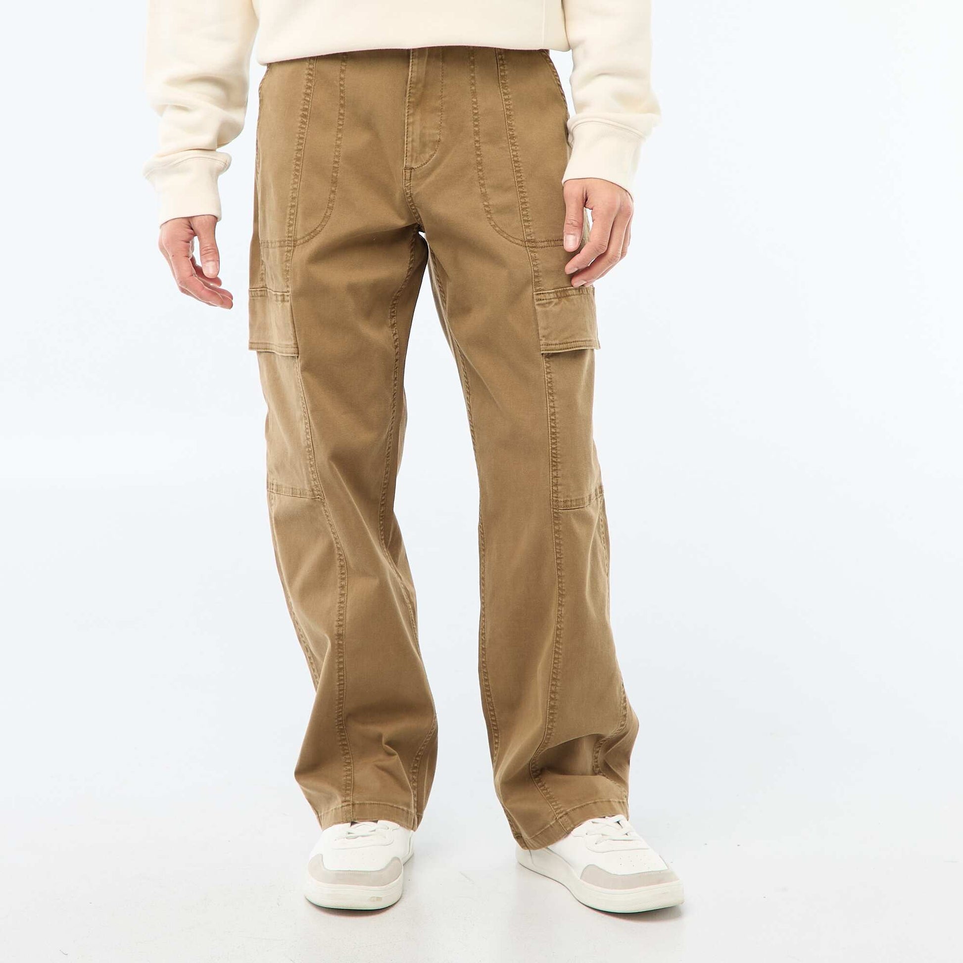 Pantalon multipoches uni coupe droite / Regular Fit MARRON