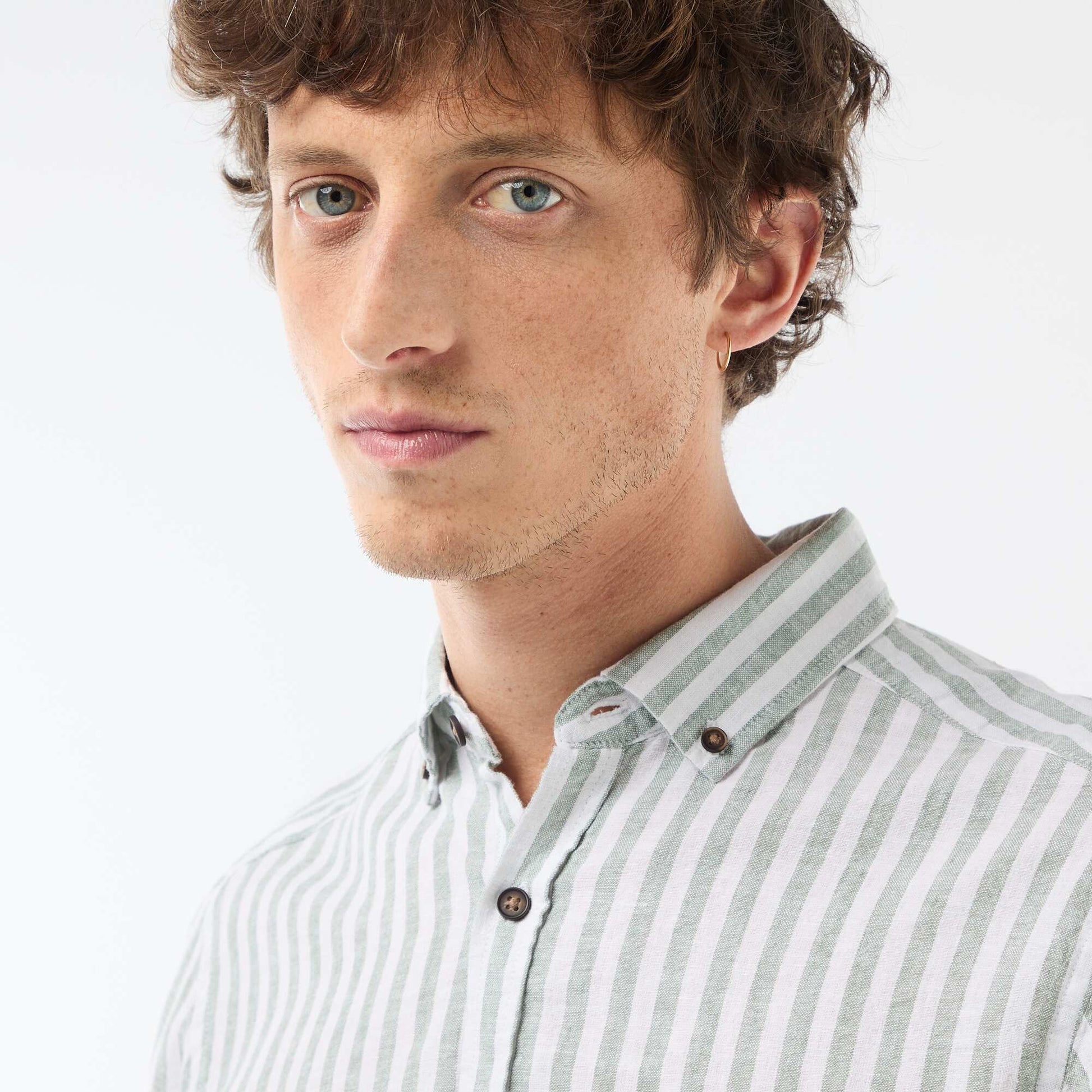 Chemise en lin et coton rayée VERT
