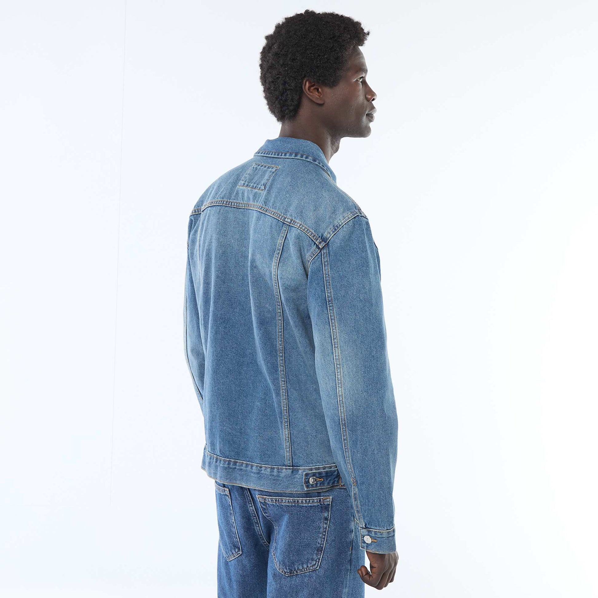 Veste en jean avec poches poitrine BLEU