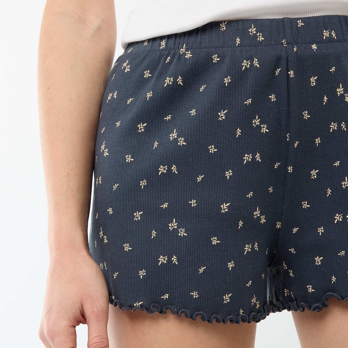Short court de pyjama 'fleurs' all-over en coton BLEU