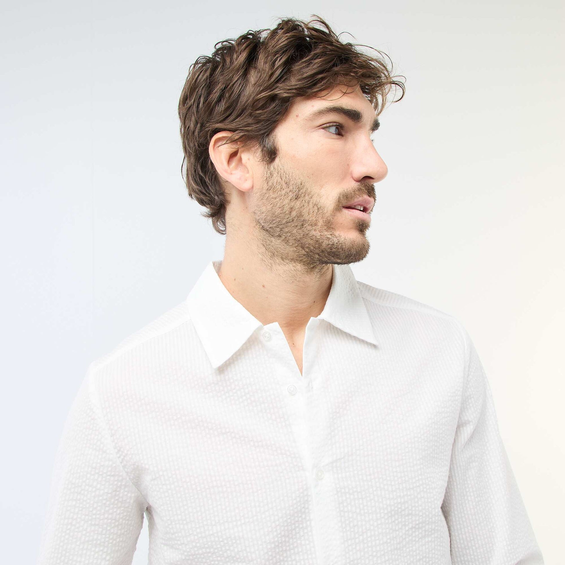 Chemise unie matière gaufrée BLANC