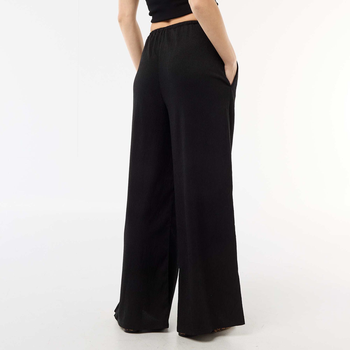 Pantalon large crêpé à 2 poches NOIR