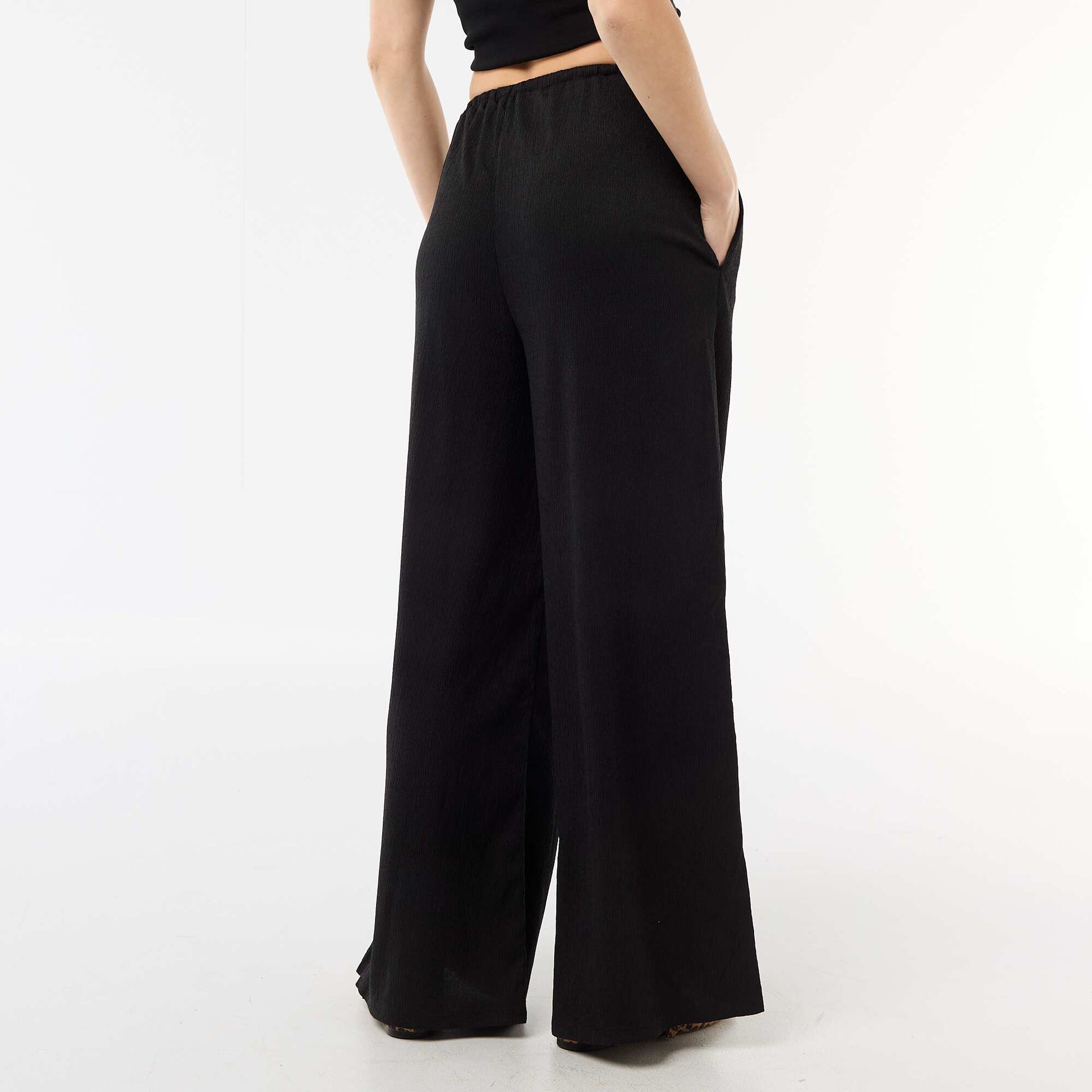 Pantalon large crêpé à 2 poches NOIR