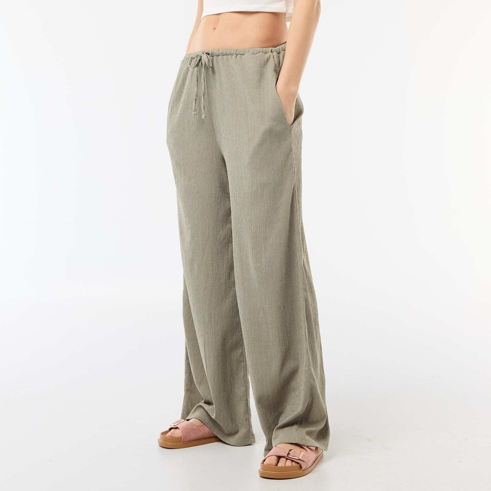 Pantalon large crêpé à 2 poches VERT