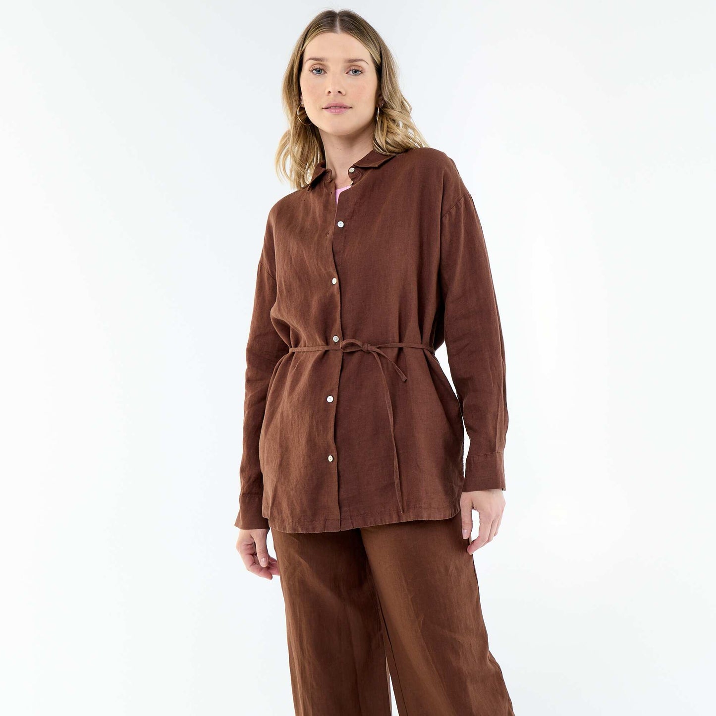 Chemise longue unie en lin MARRON