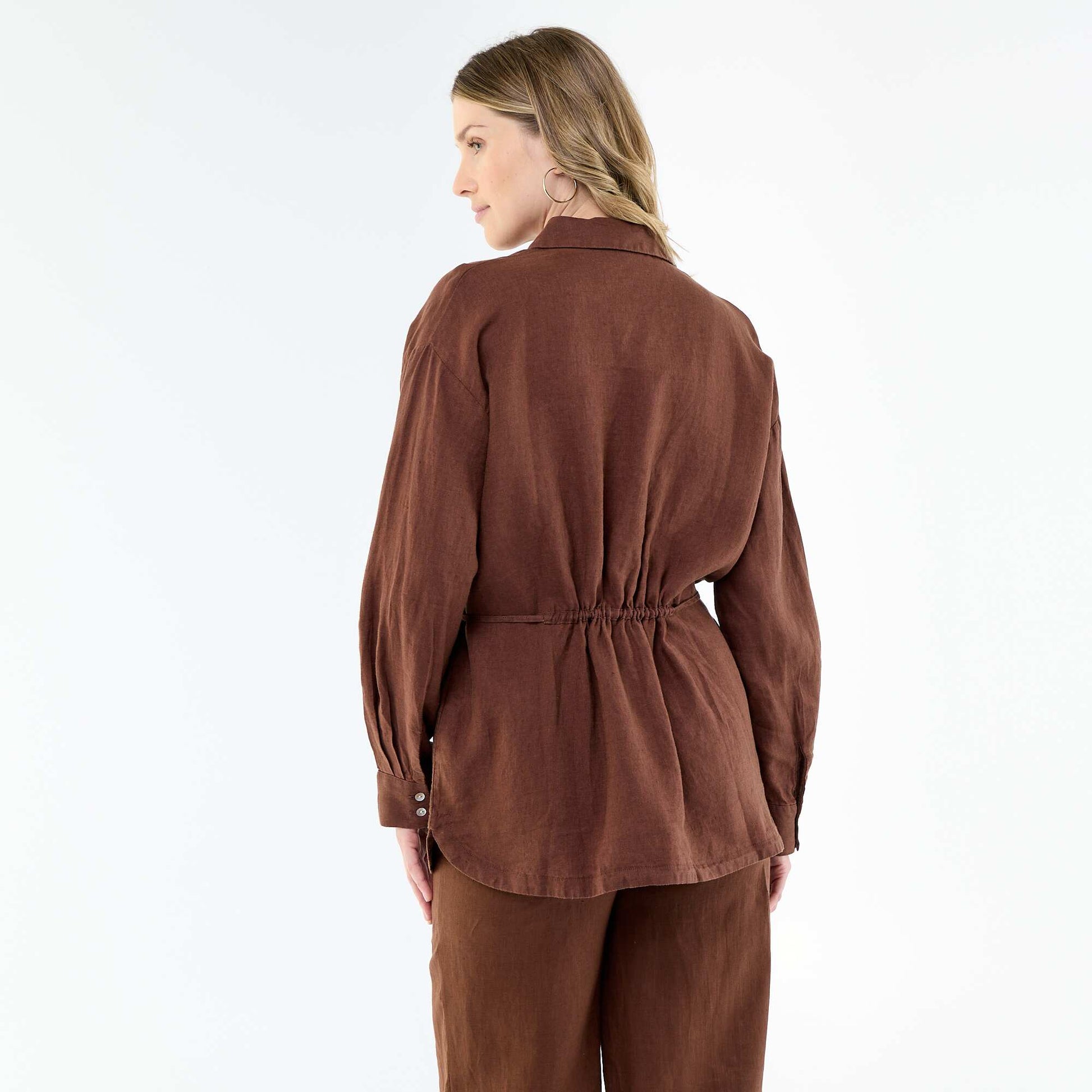 Chemise longue unie en lin MARRON