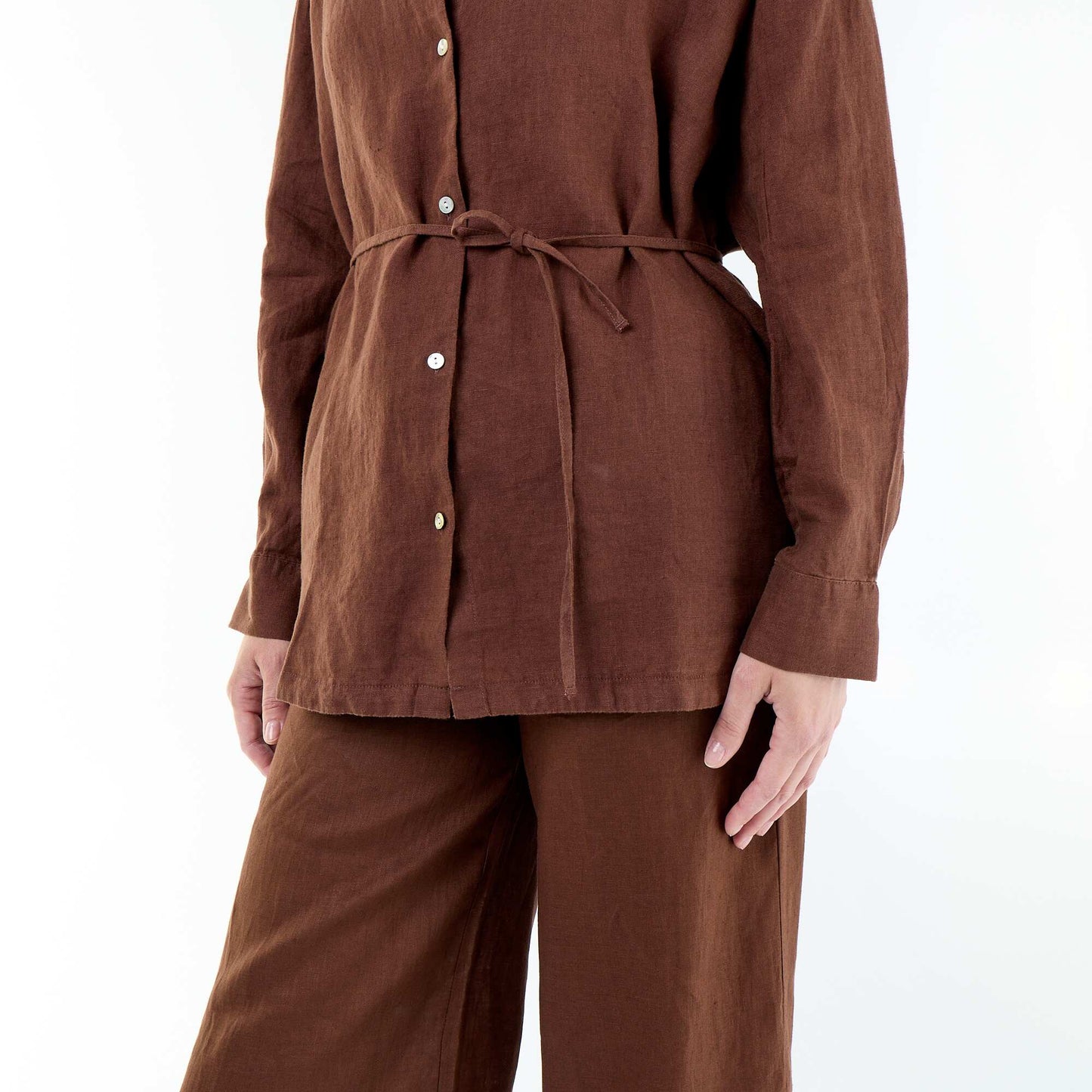 Chemise longue unie en lin MARRON