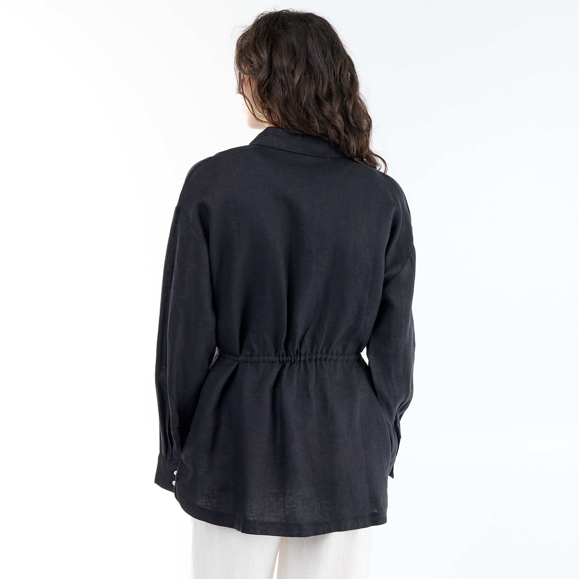 Chemise longue unie en lin NOIR