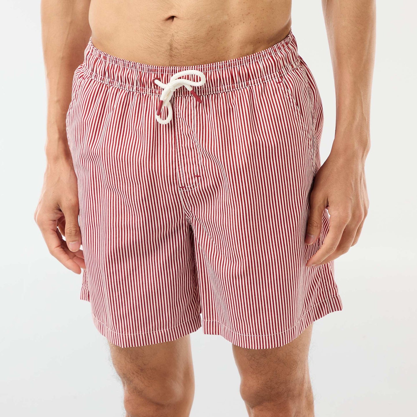 Short de bain rayé ROUGE