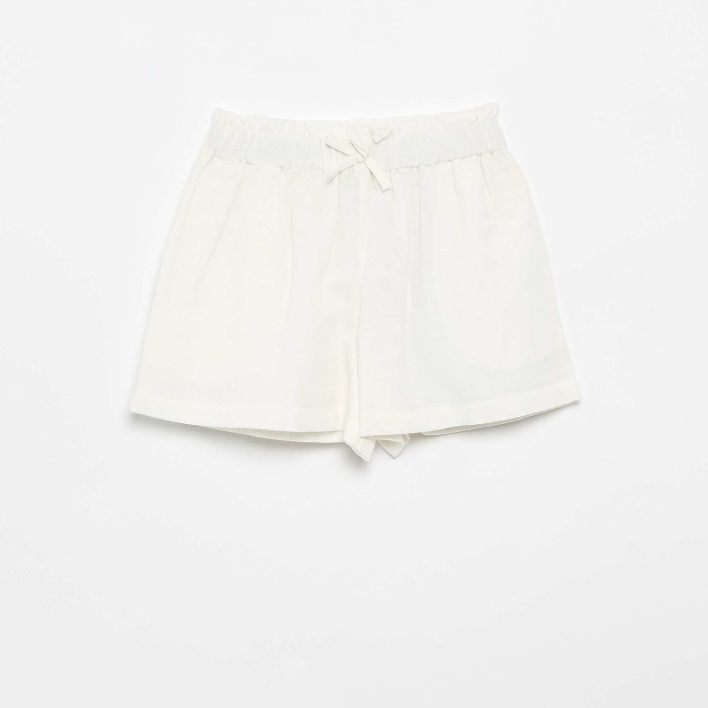 Short uni avec nœud fantaisie BLANC