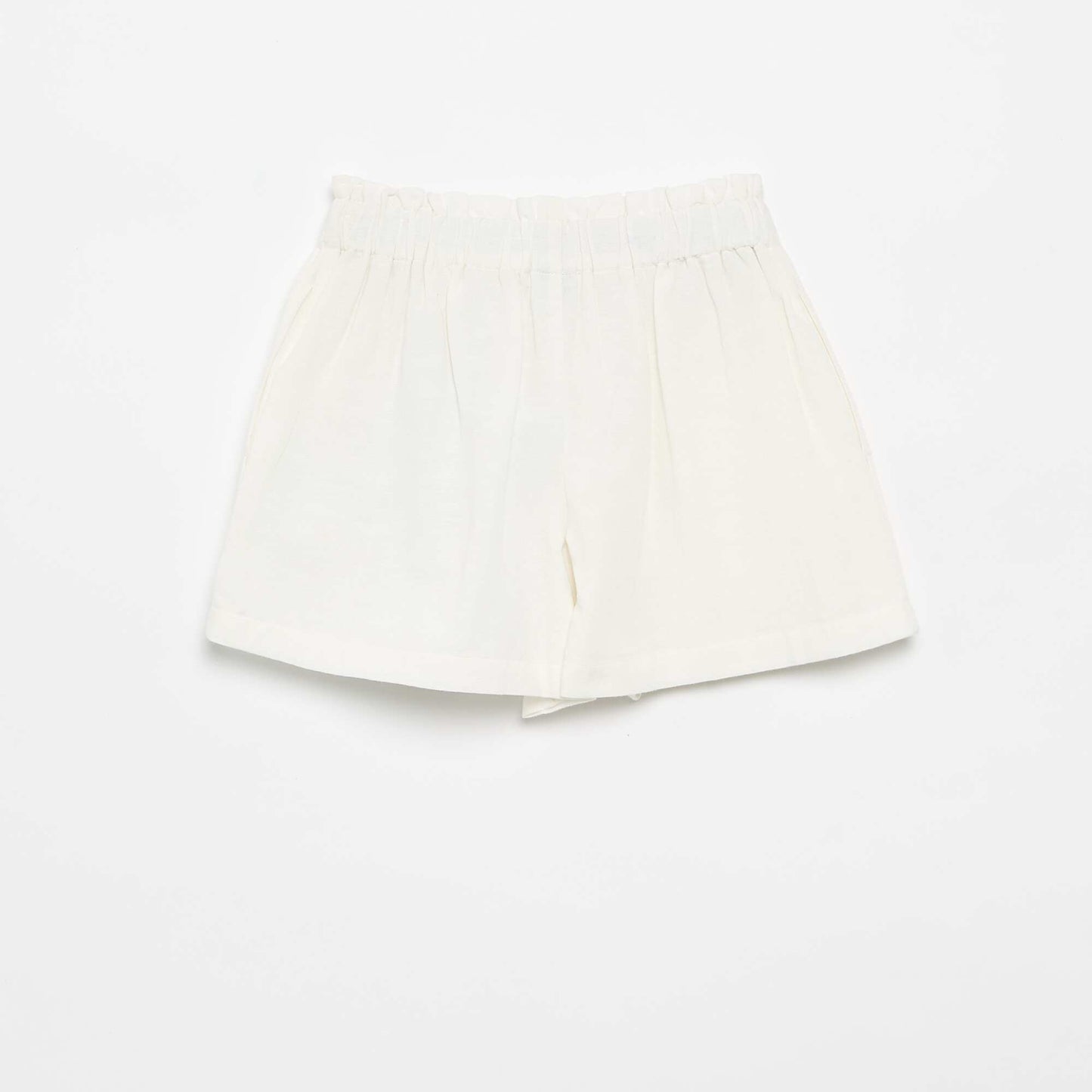 Short uni avec nœud fantaisie BLANC