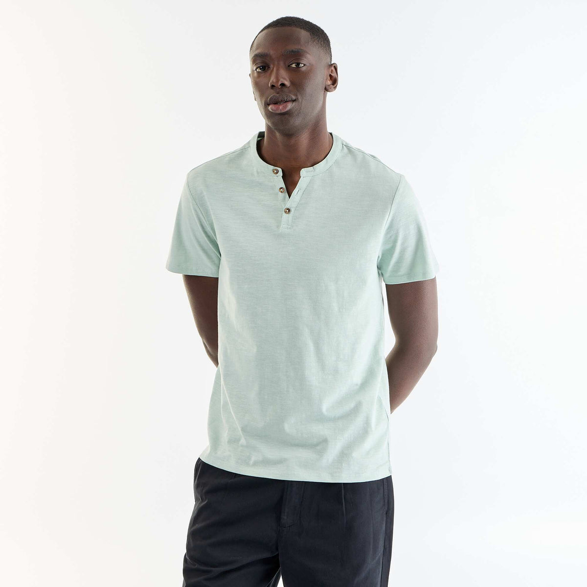 T-shirt à col tunisien homme uni BLEU