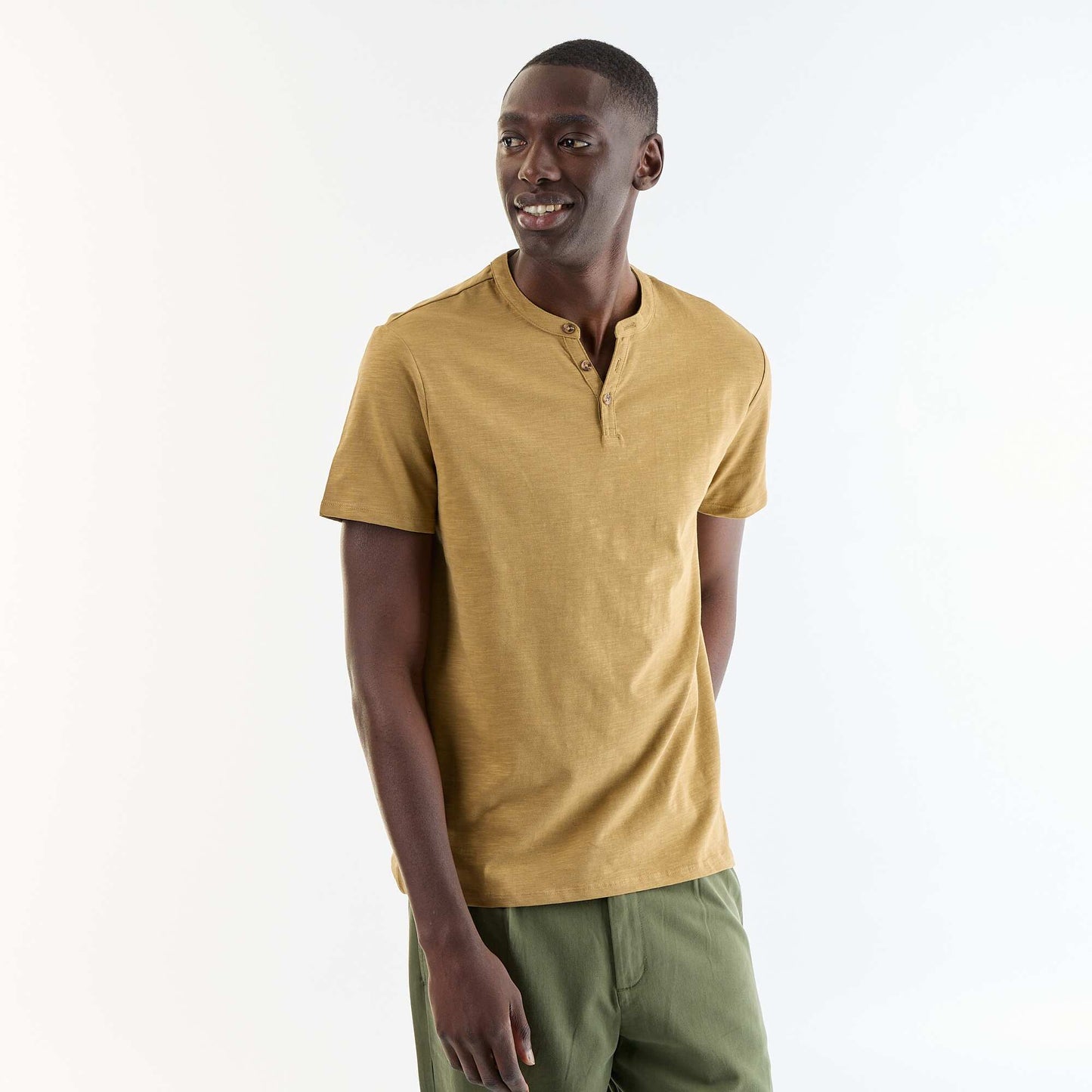 T-shirt homme en jersey slub à col tunisien VERT