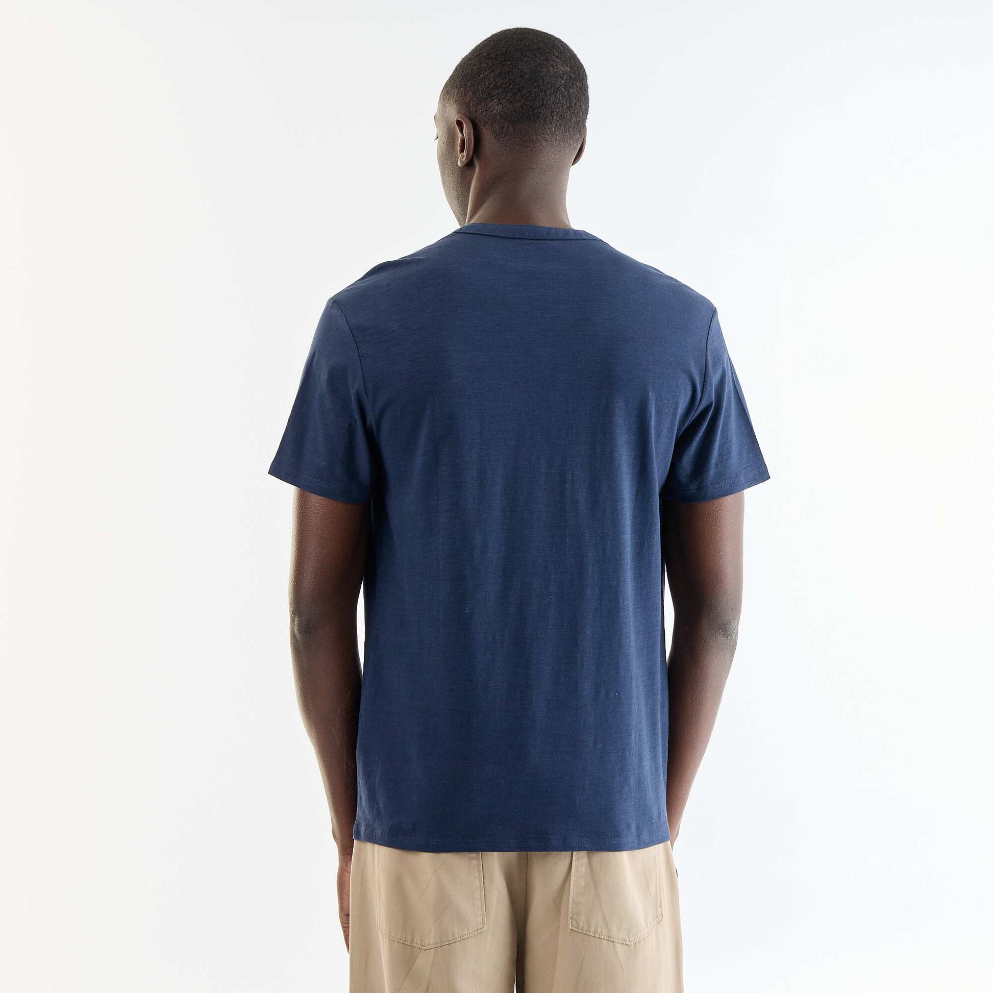 T-shirt uni pour homme à col tunisien BLEU FONCé