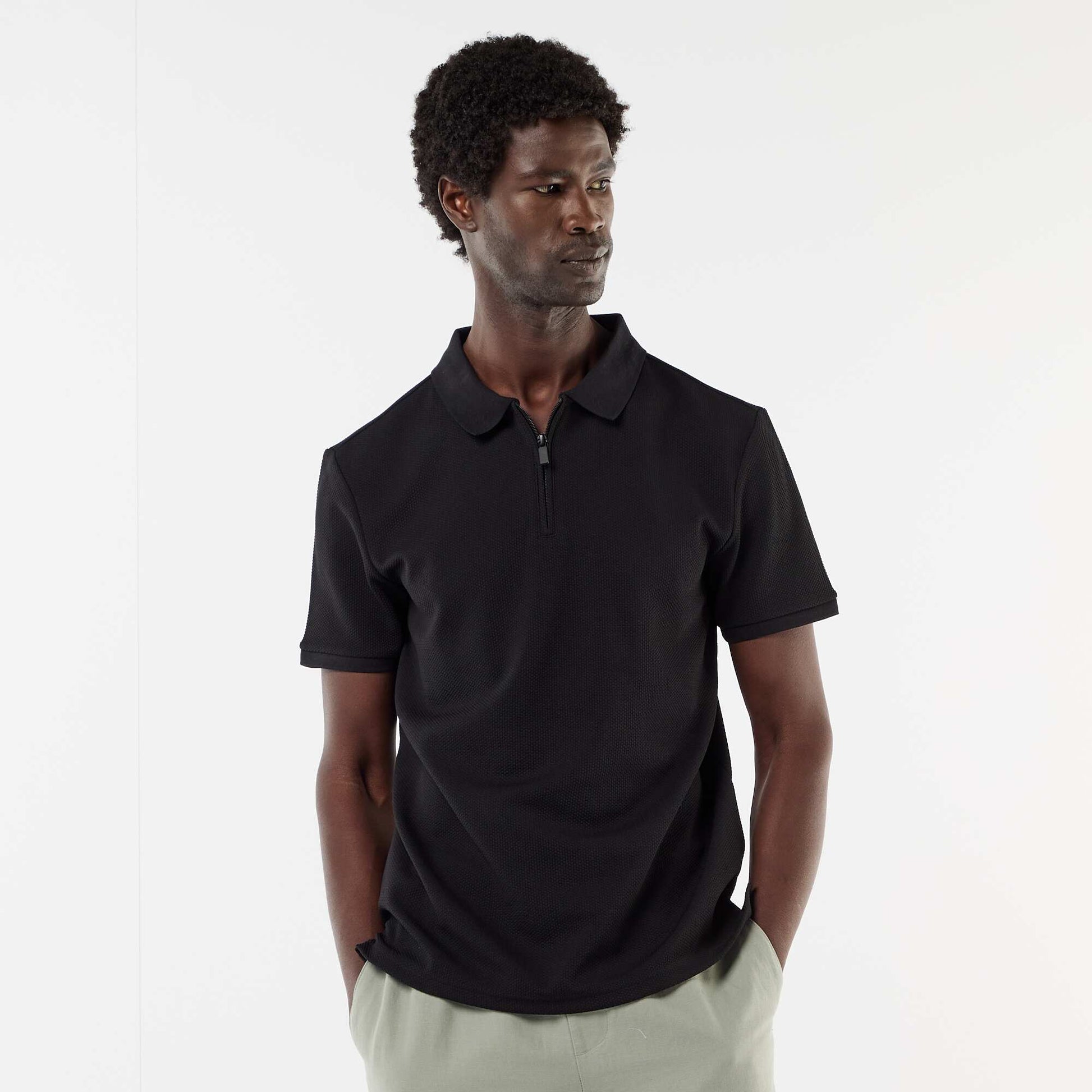 Polo homme à manches courtes avec col zippé en maille nid d'abeille NOIR