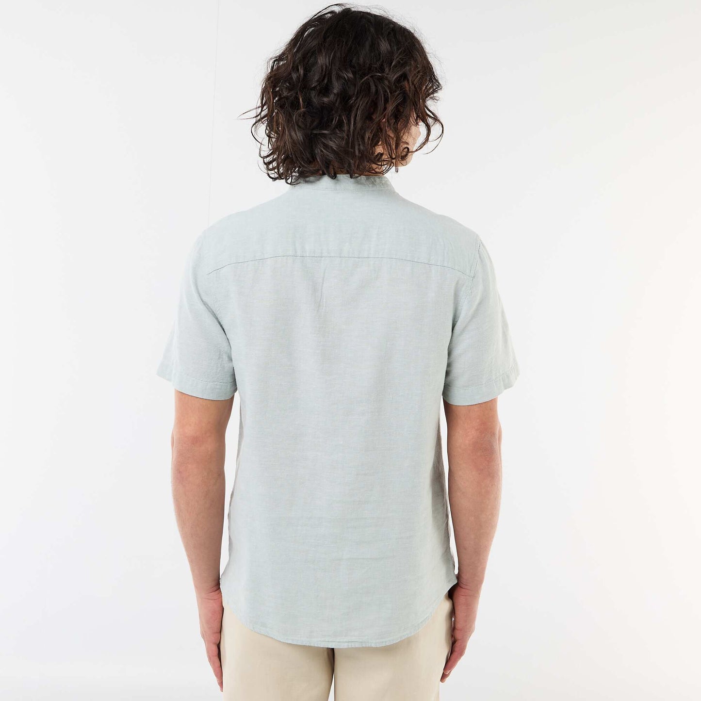 Chemise unie à manches courtes et col mao en lin mélangé VERT
