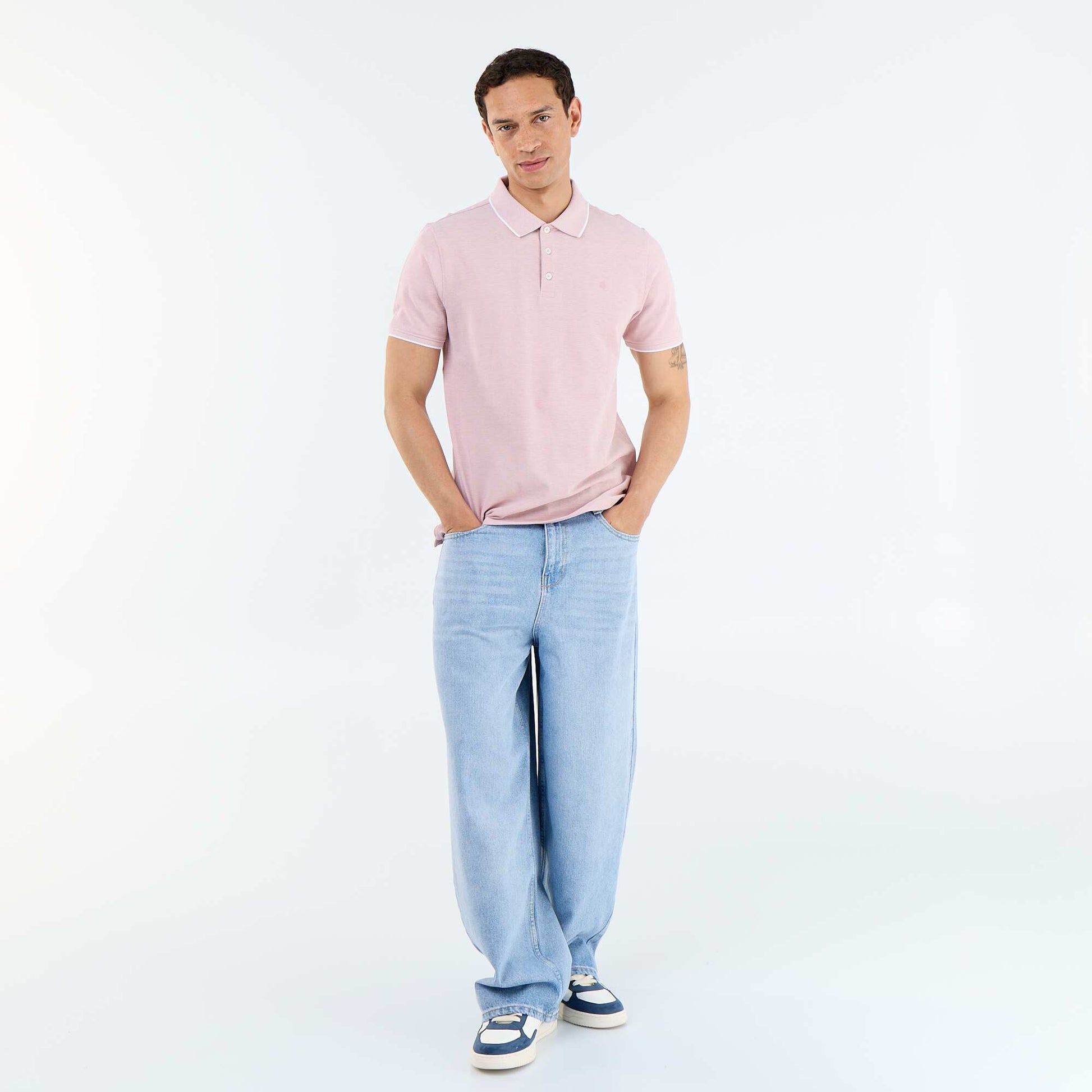 Polo avec broderie sur poitrine ROSE