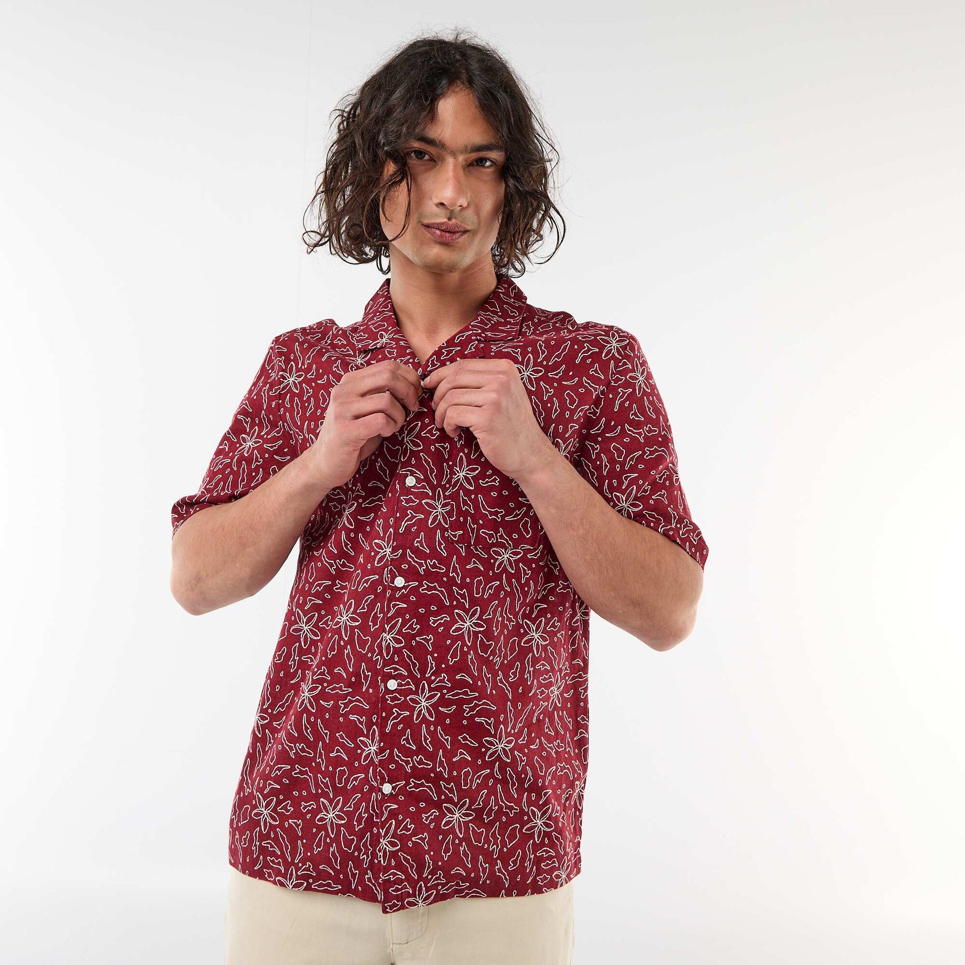 Chemise en lin mélangé à manches courtes ROUGE
