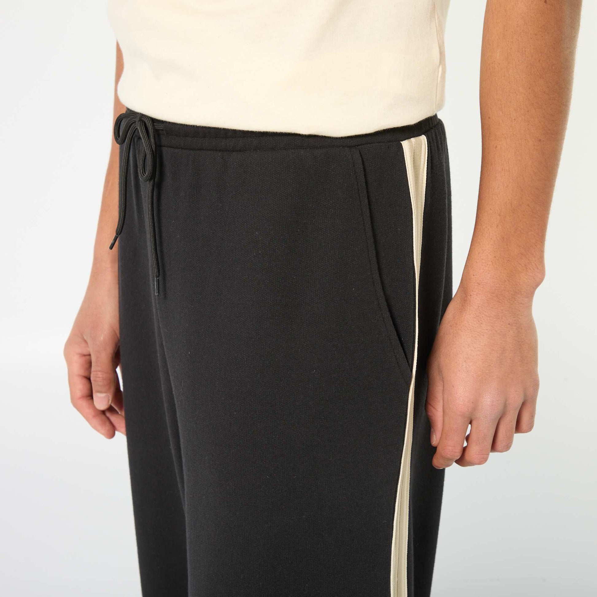 Jogging wide leg avec bande fantaisie NOIR