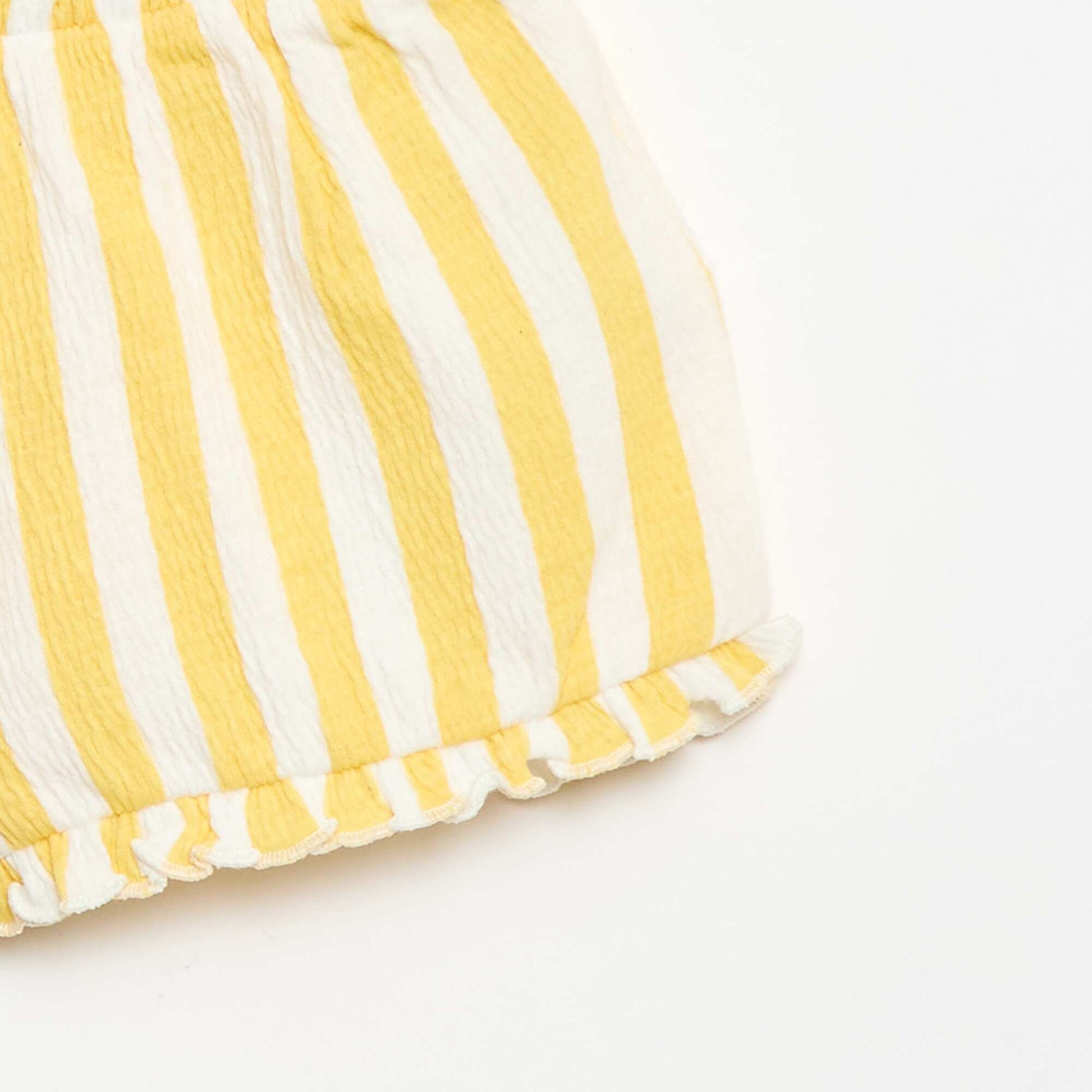 Short à motif avec base volantée JAUNE