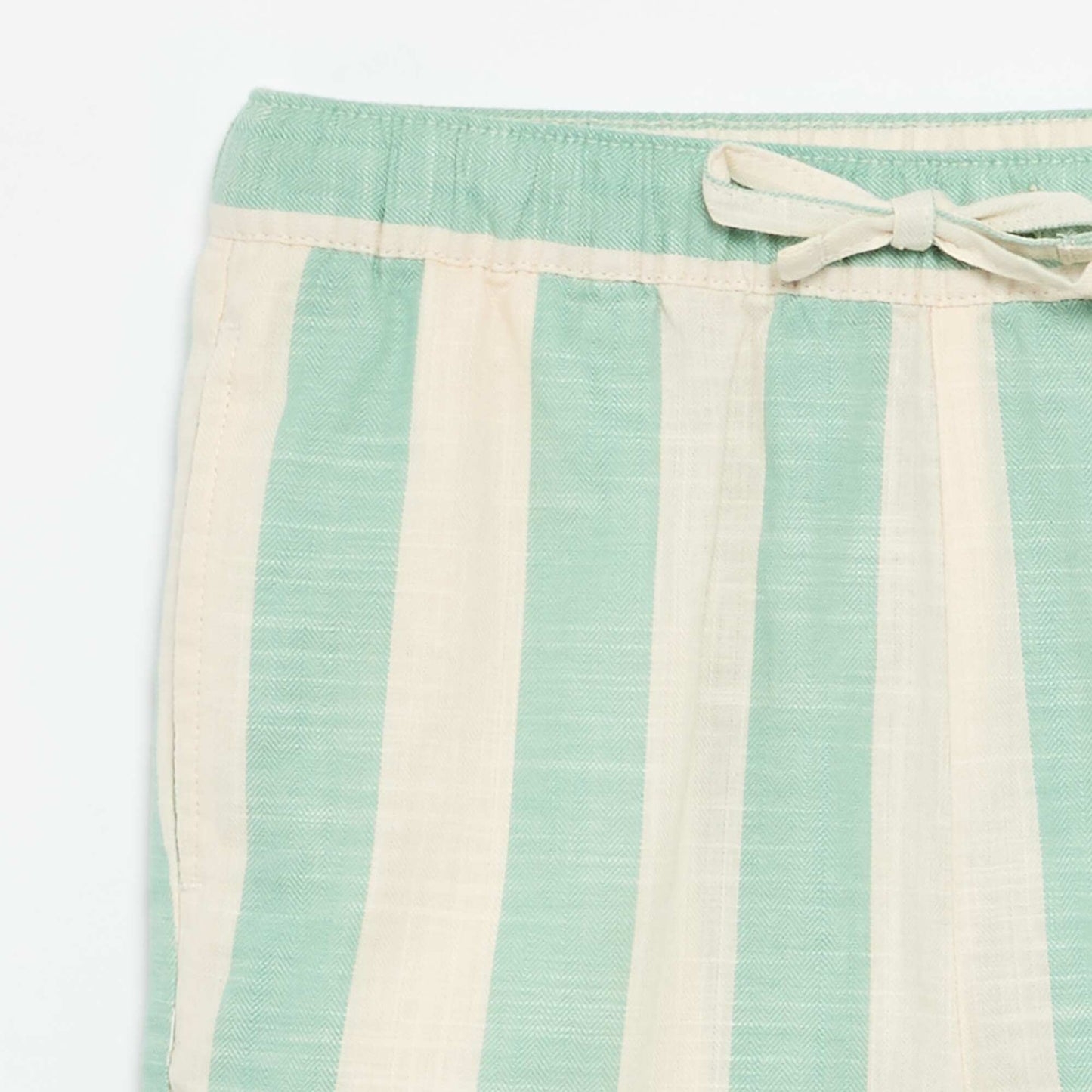 Short à rayures et taille élastiquée VERT